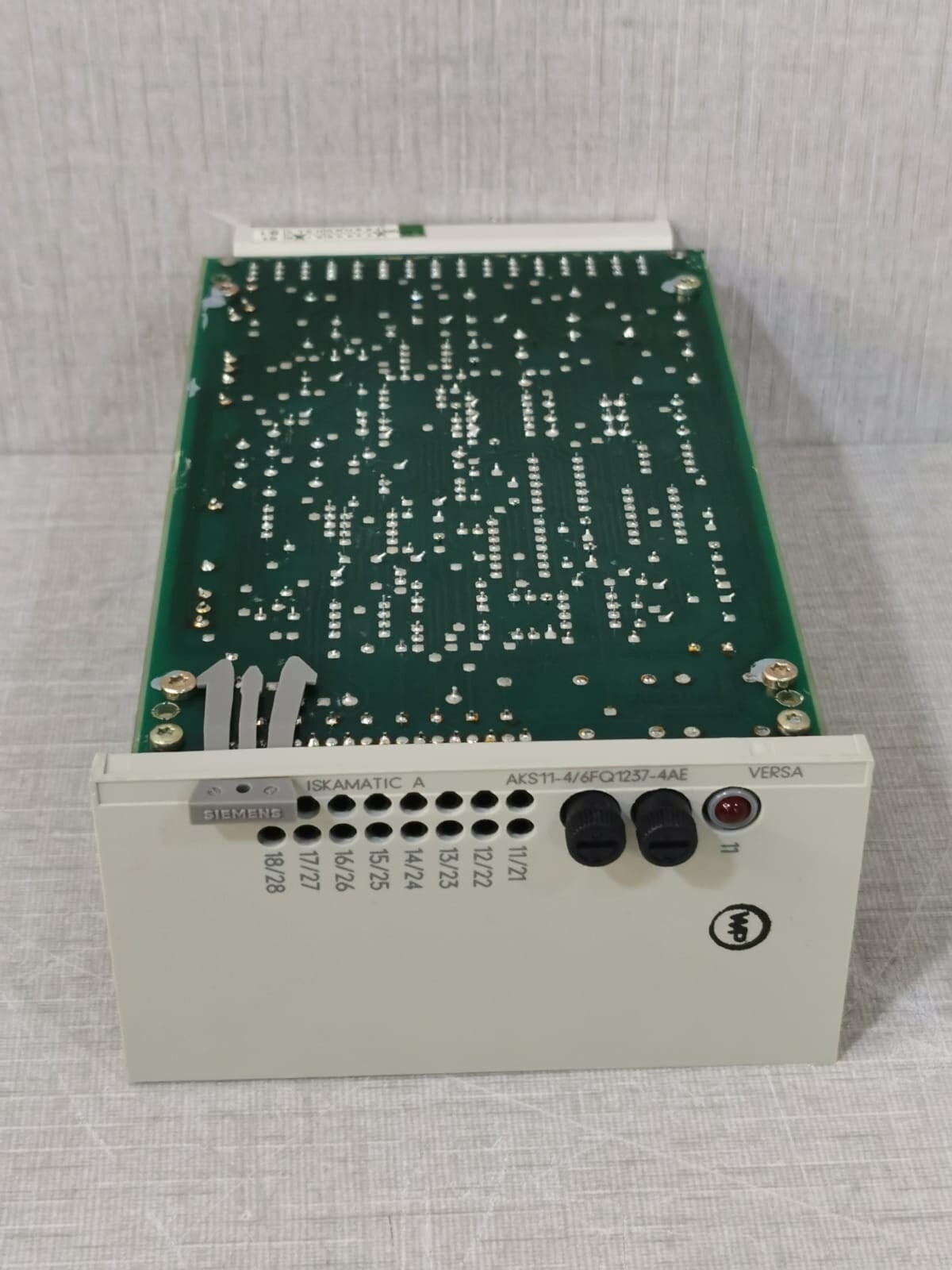 Siemens AKS11-4/6FQ1237-4AE SIEMENS AKS11-4/6FQ1237-4AE VERSA ISKAMATIC A Module 9