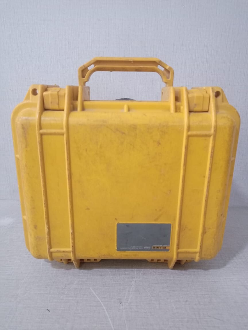 Fluke 9009 FLUKE hart scientific 9009 Dual-Well Dry-Block Calibrator 15℃ - 350℃ 3