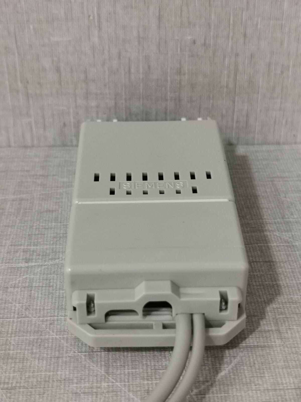 Siemens 6010-2XX02-1SF0 SIEMENS 8RU 6010-2XX02-1SF0 MOSAIK SYSTEM M CONNECTOR 5