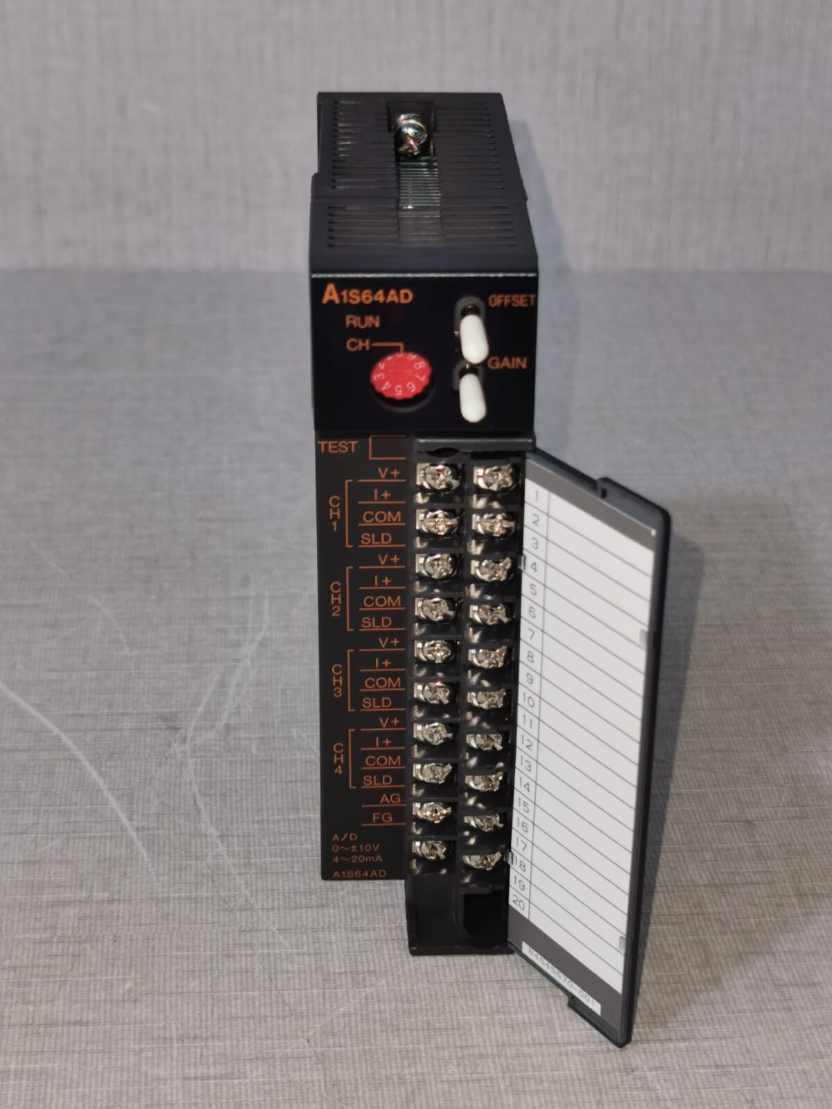 Mitsubishi A1S64AD Mitsubishi A1S64AD A/D Converter Unit 6