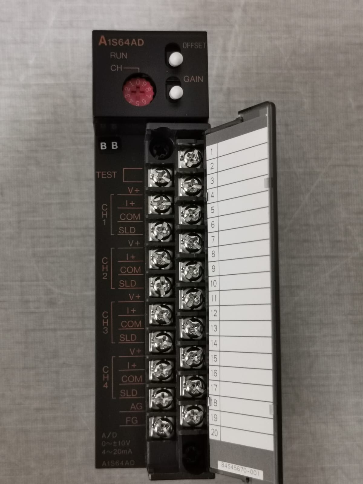 Mitsubishi A1S64AD Mitsubishi A1S64AD A/D Converter Unit 7