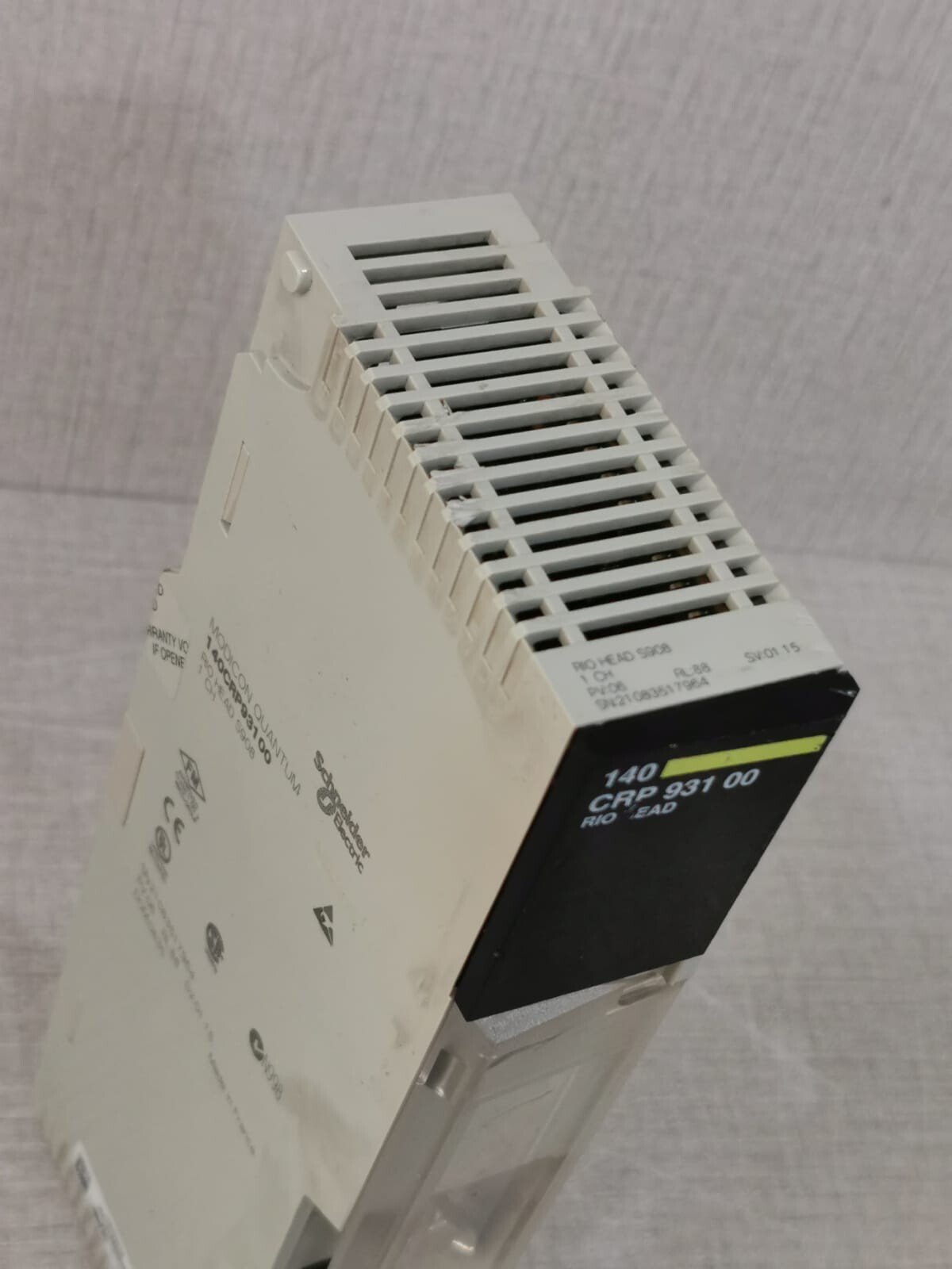 Schneider Electric 140CRP93100 Schneider Electric 140CRP93100 RIO HEAD-END ADAPTOR MODULE 8