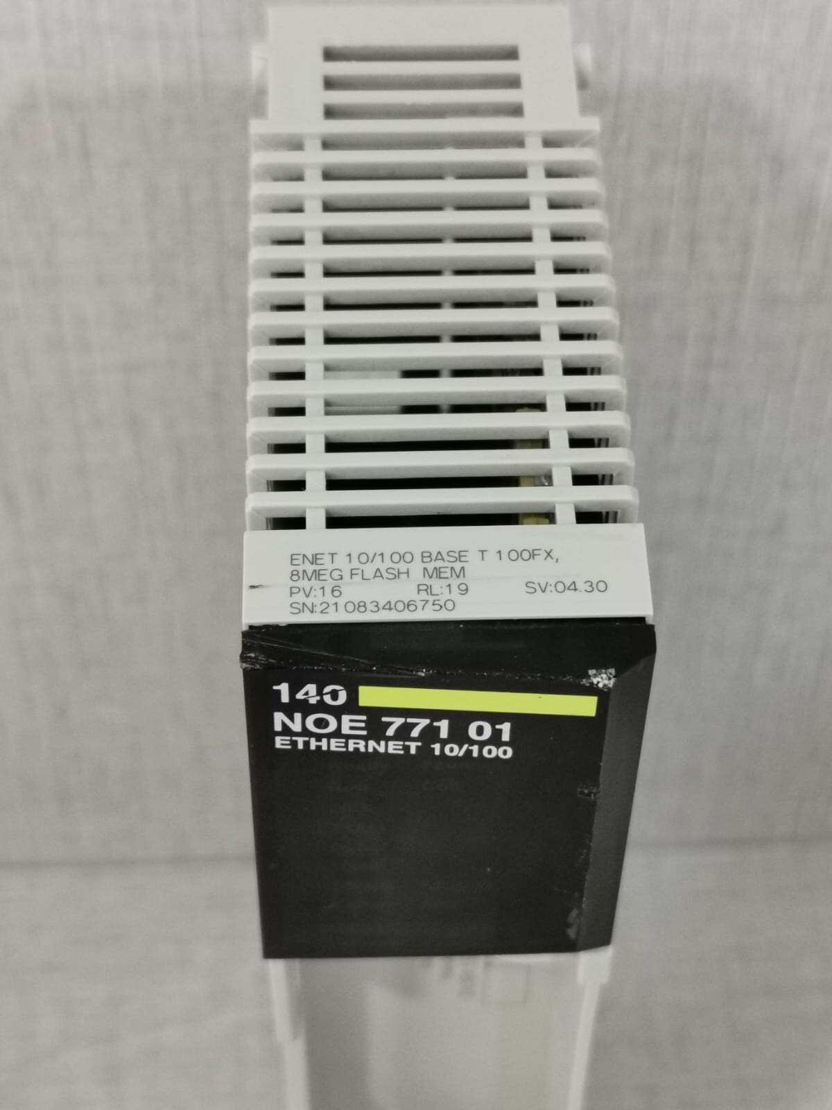 Schneider Electric 140NOE77101 Schneider Electric 140NOE77101 Modicon Quantum Ethernet 10/100 Module 4