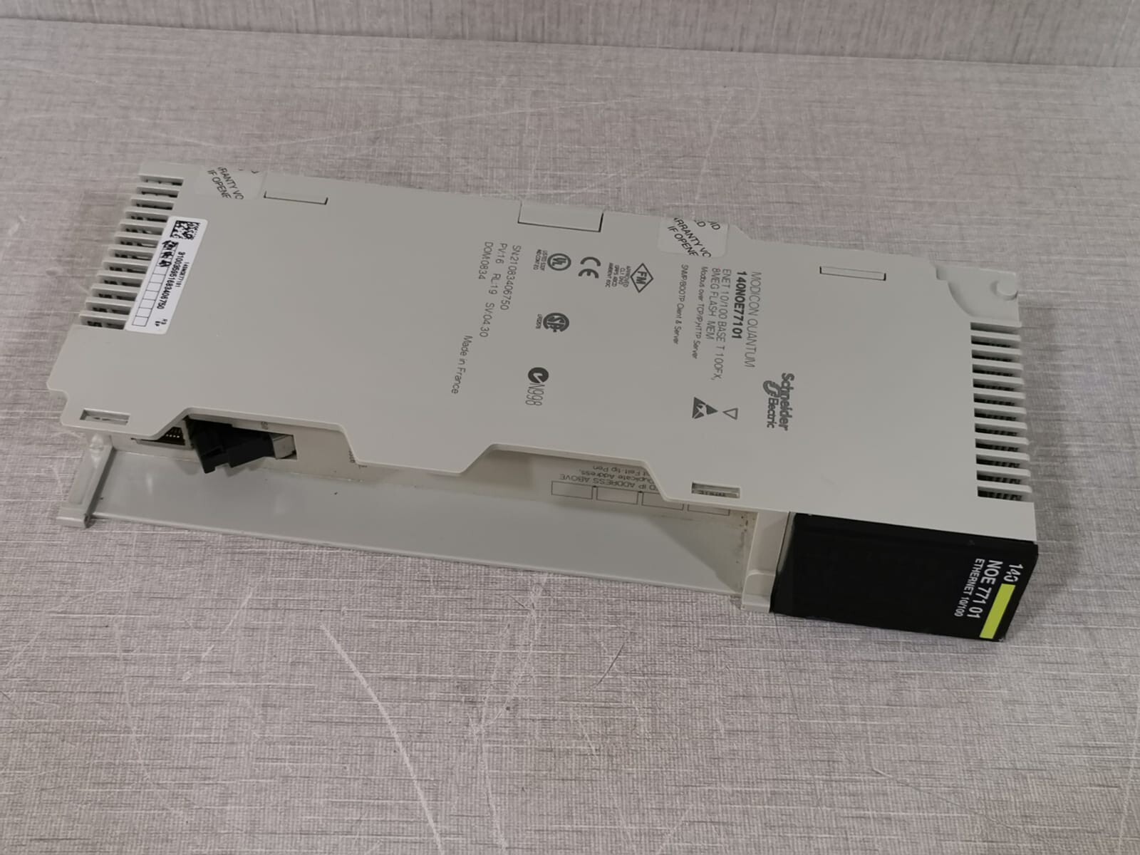 Schneider Electric 140NOE77101 Schneider Electric 140NOE77101 Modicon Quantum Ethernet 10/100 Module 8