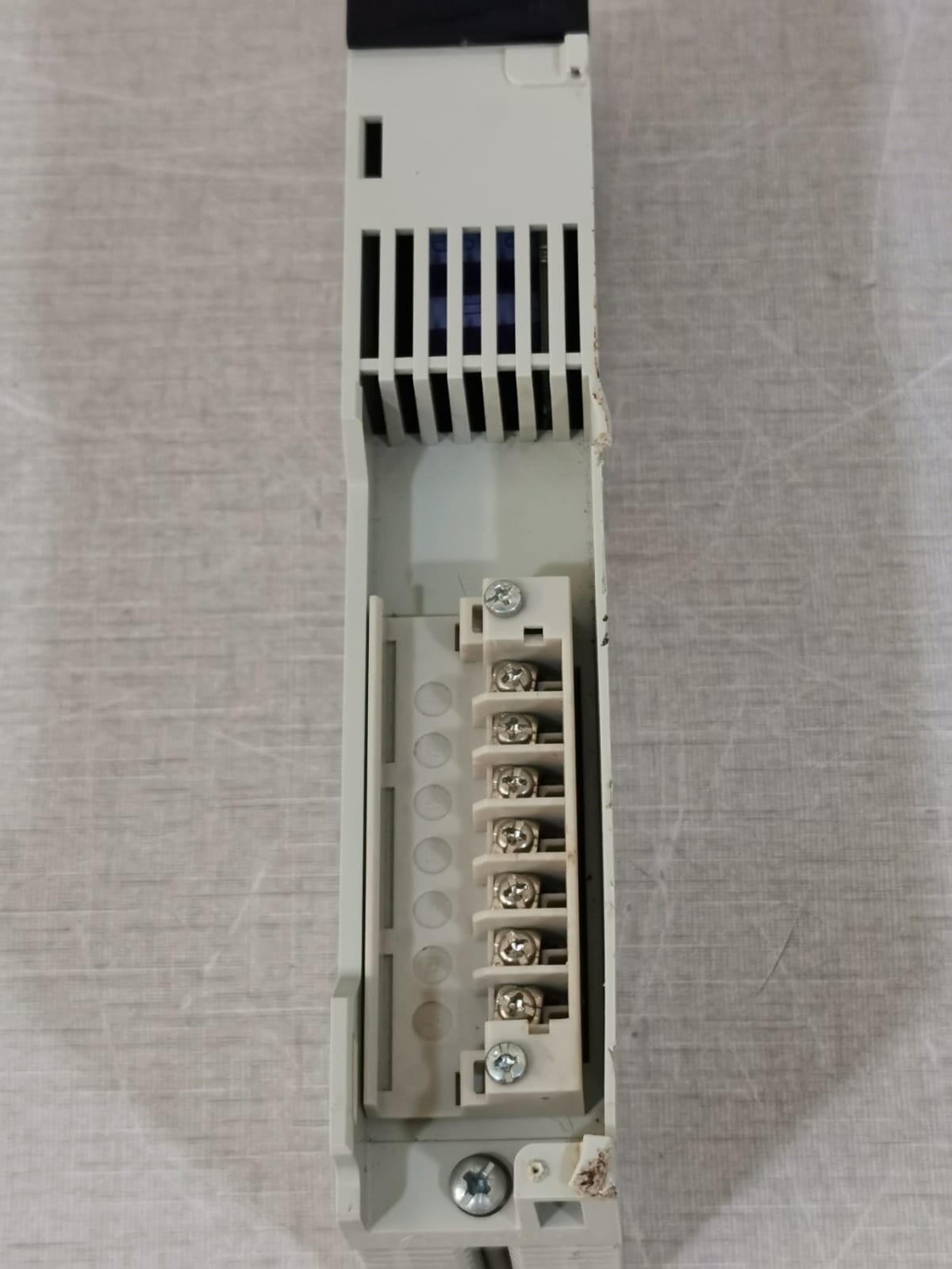 Schneider Electric 140CPS12420 Schneider Electric 140CPS12420 Modicon Quantum AC Power Supply 115/230VAC 11A 5
