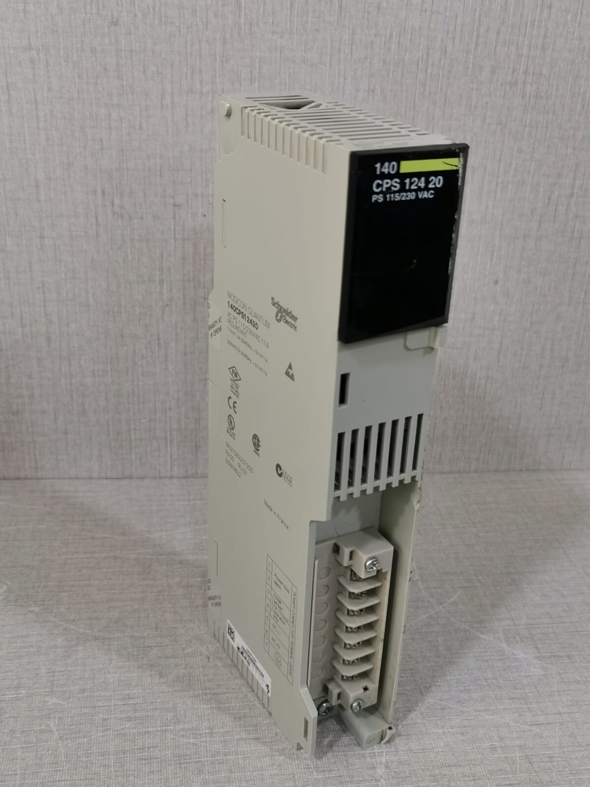 Schneider Electric 140CPS12420 Schneider Electric 140CPS12420 Modicon Quantum AC Power Supply 115/230VAC 11A 7