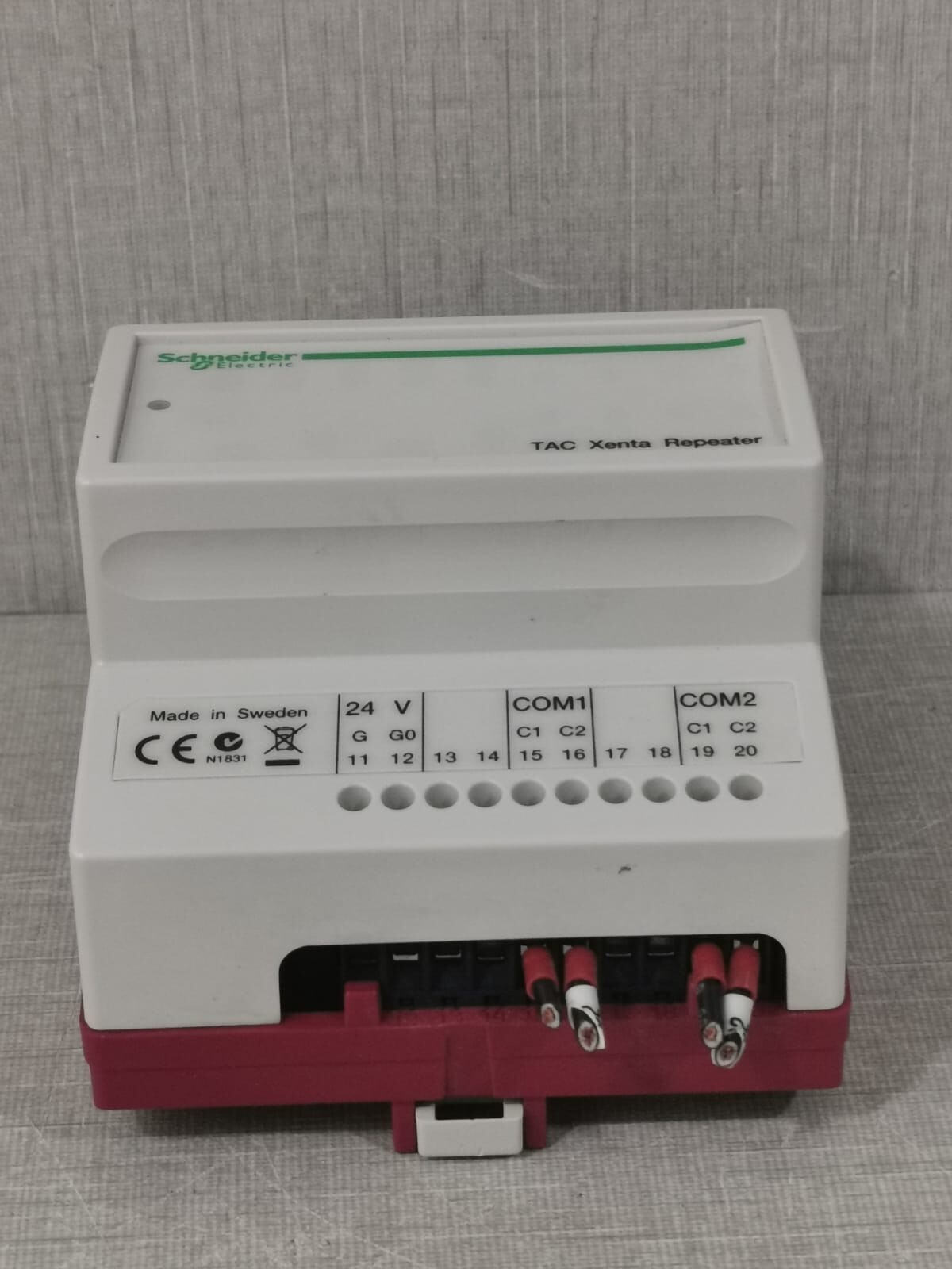Schneider Electric 0-073-0912-0 SCHNEIDER ELECTRIC TAC XENTA REPEATER 0-073-0912-0 WITH BASE 7