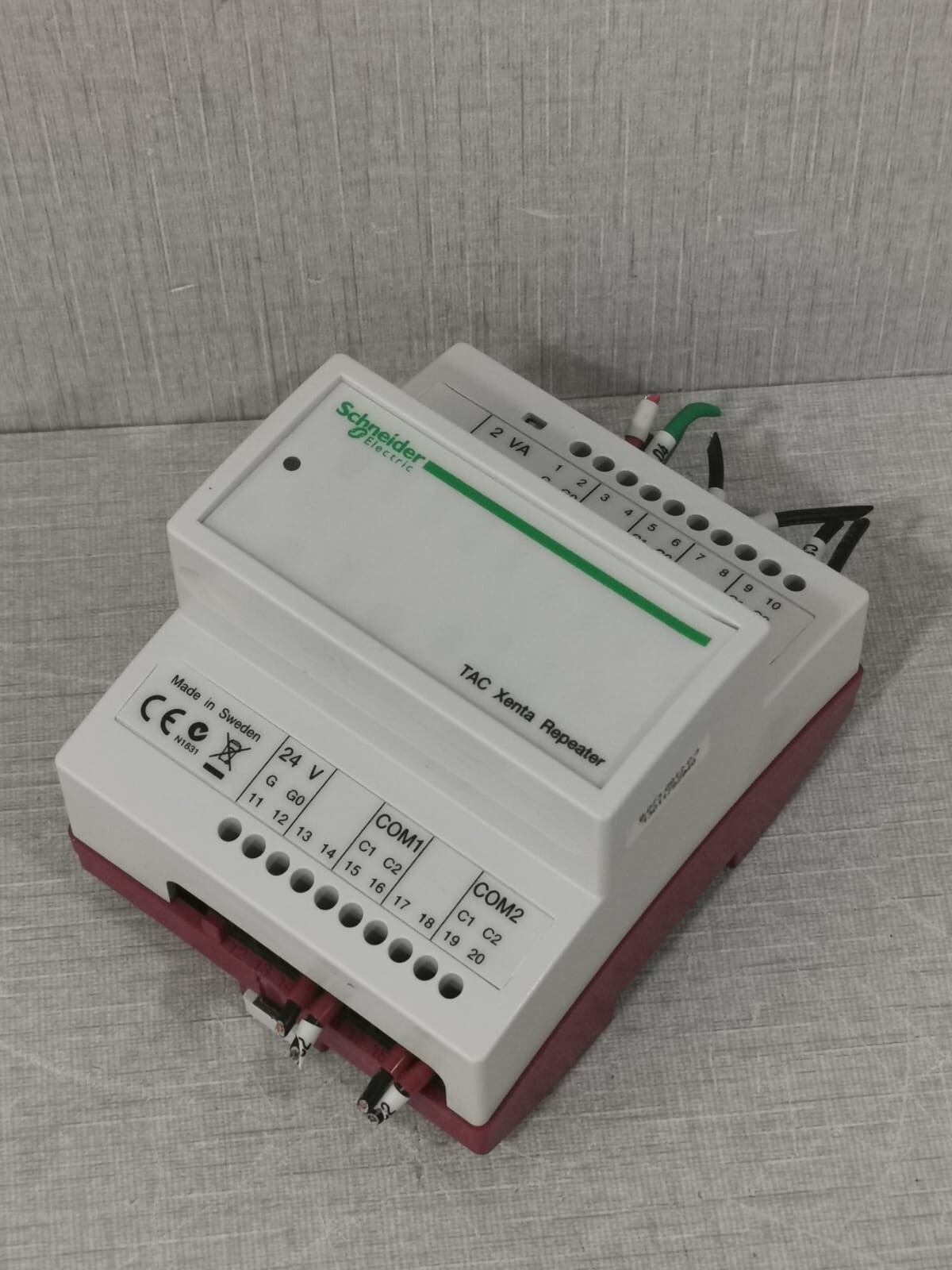 Schneider Electric 0-073-0912-0 SCHNEIDER ELECTRIC TAC XENTA REPEATER 0-073-0912-0 WITH BASE 9