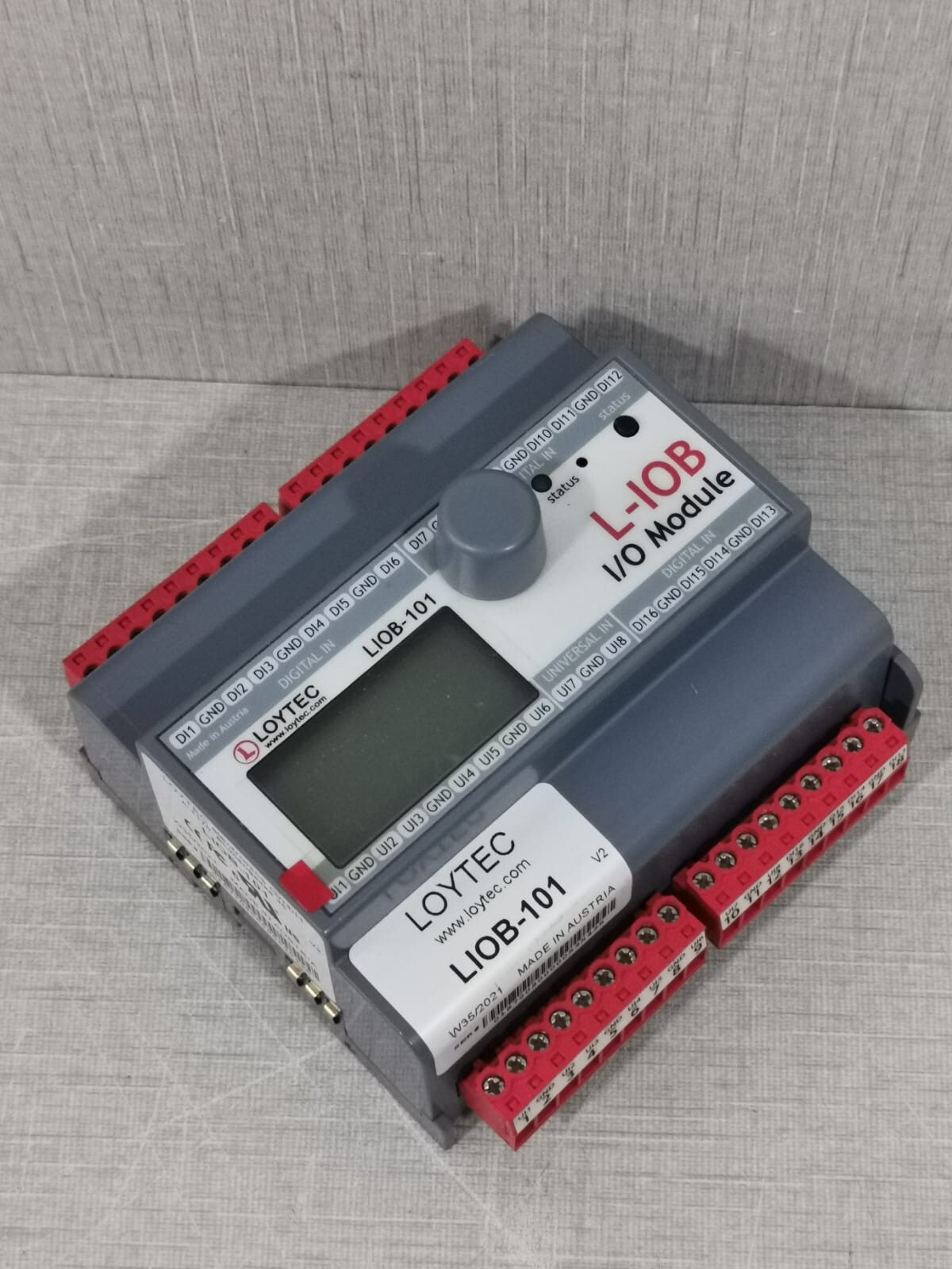 LOYTEC LIOB-101 LOYTEC LIOB-101 I/O MODULE 9