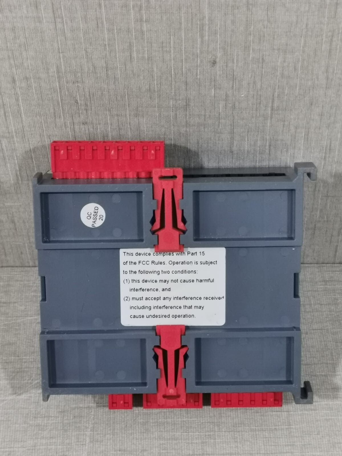 LOYTEC LIOB-580 LOYTEC LIOB-580 L-IOB I/O CONTROLLER 8