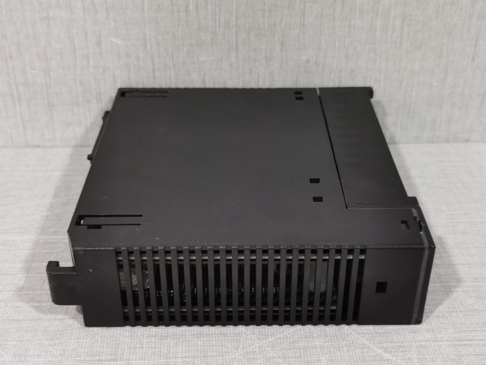 GE Fanuc IC693BEM331N GE FANUC IC693BEM331N SERIES 90-30 GENIUS BUS CONTROLLER - Missing Front Cover 5