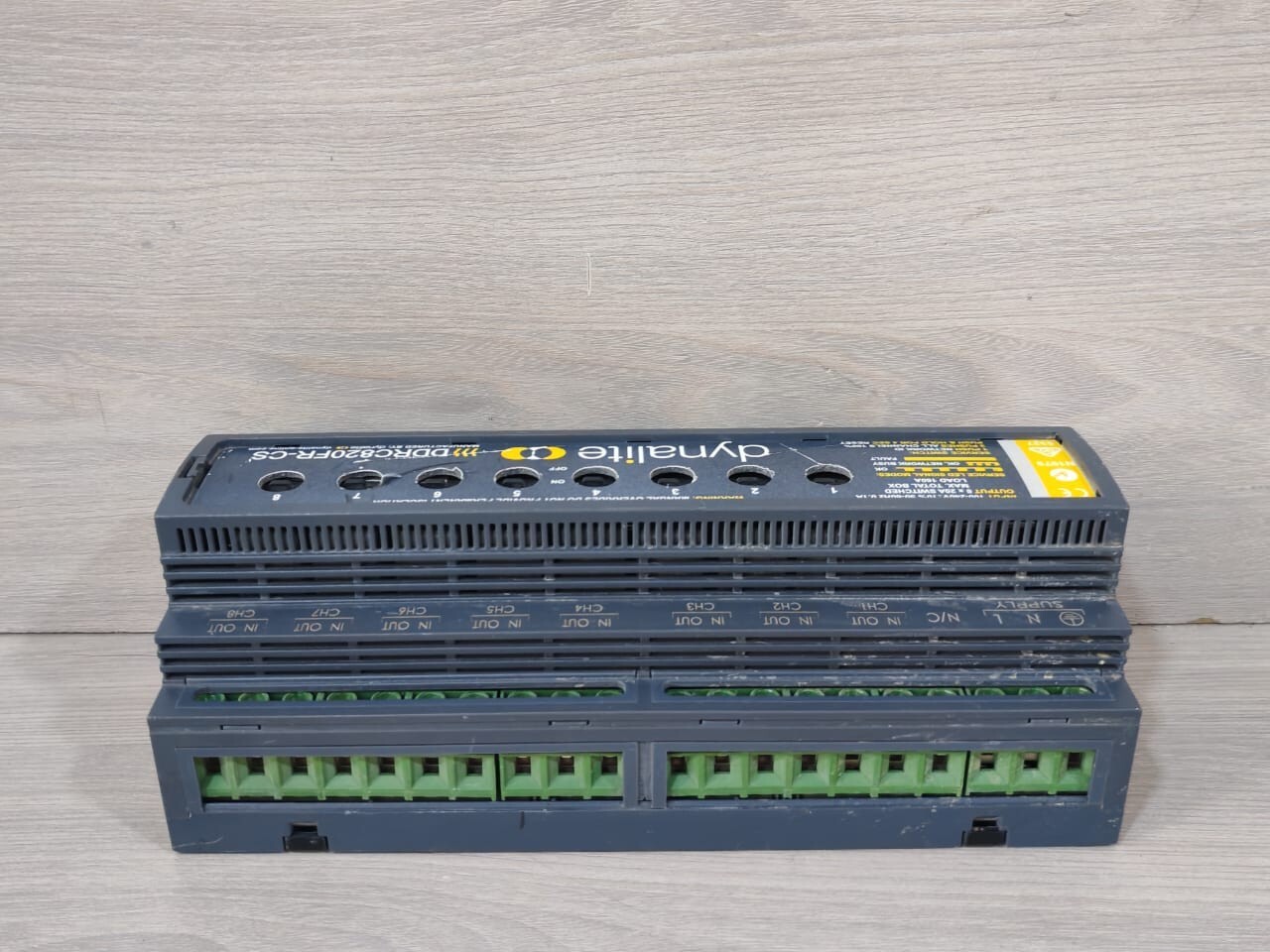 Dynalite DDRC820FR-CS Dynalite DDRC820FR-CS Relay Controller 7