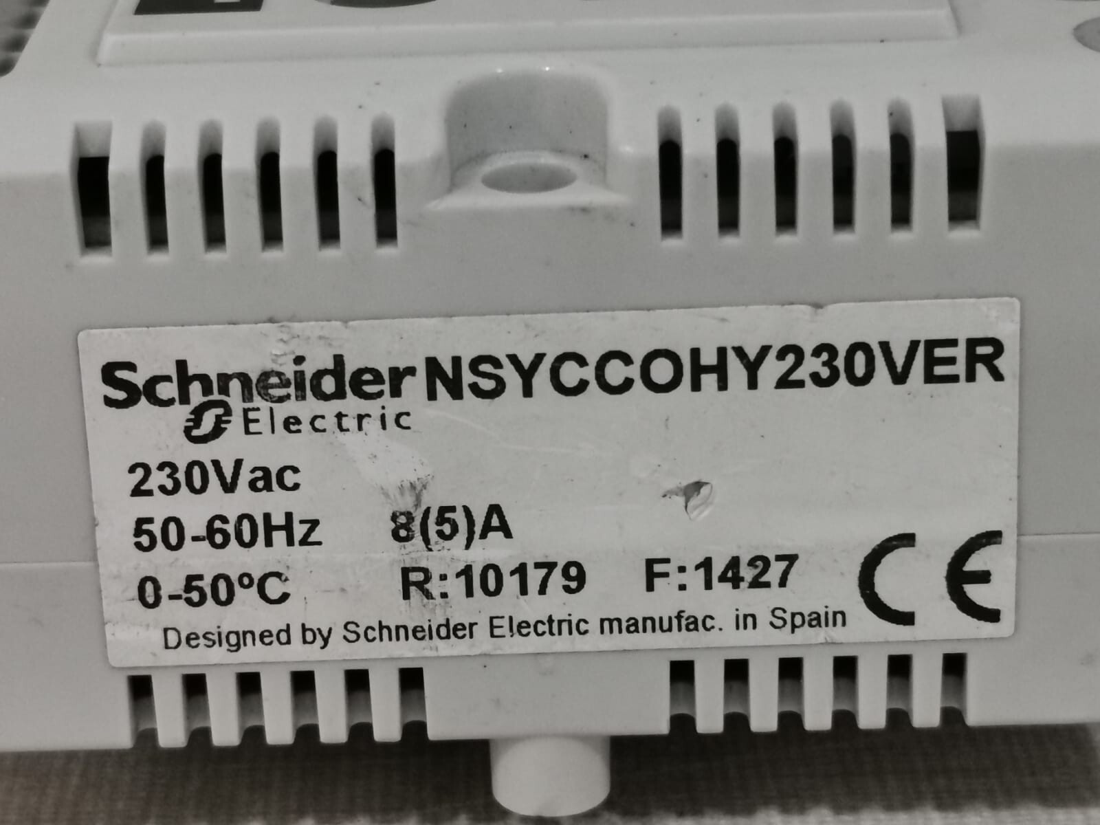 Schneider Electric NSYCCOHY230VER SCHNEIDER ELECTRIC NSYCCOHY230VER HYGROSTAT 230VAC 2