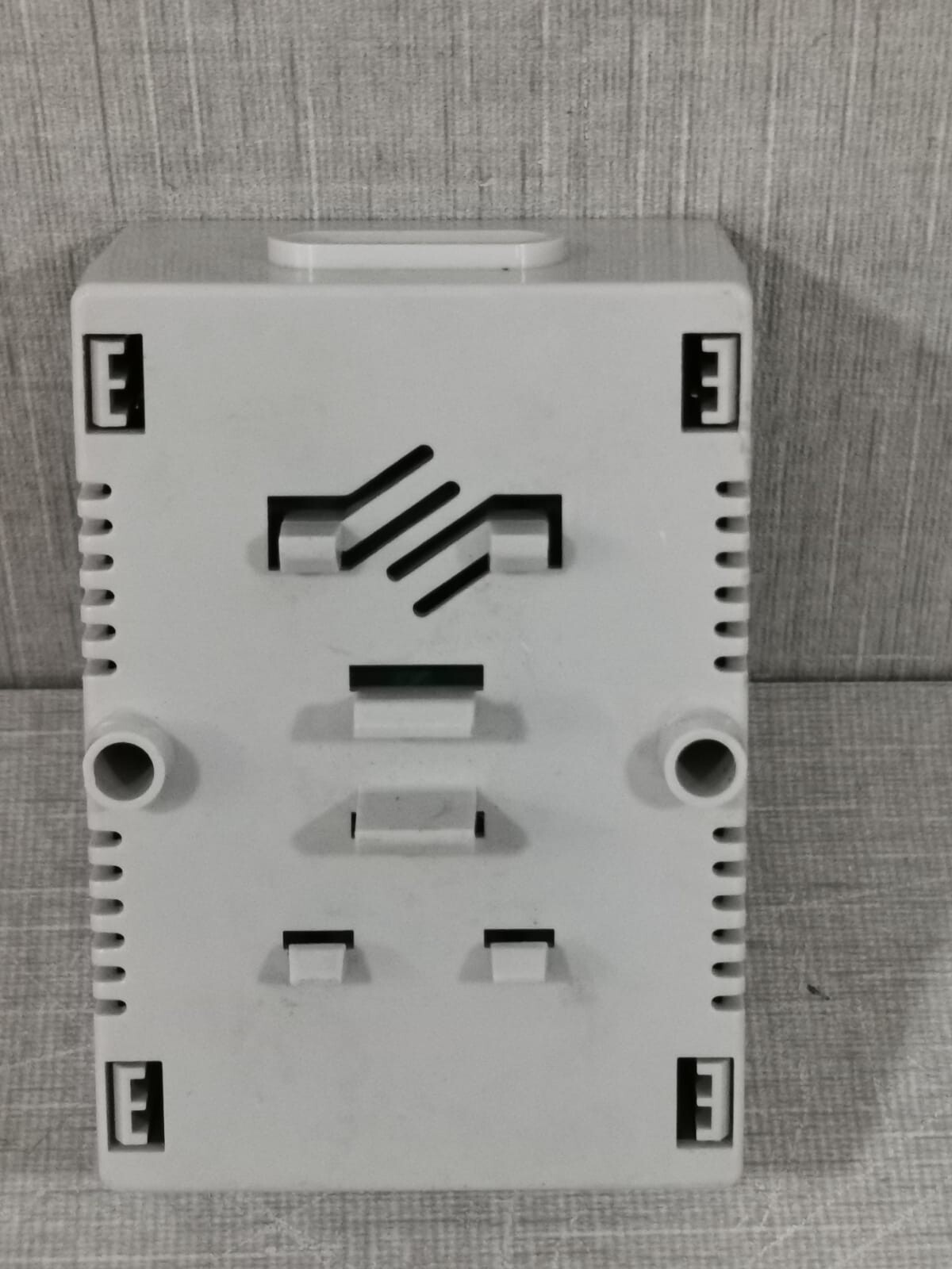 Schneider Electric NSYCCOHY230VER SCHNEIDER ELECTRIC NSYCCOHY230VER HYGROSTAT 230VAC 7