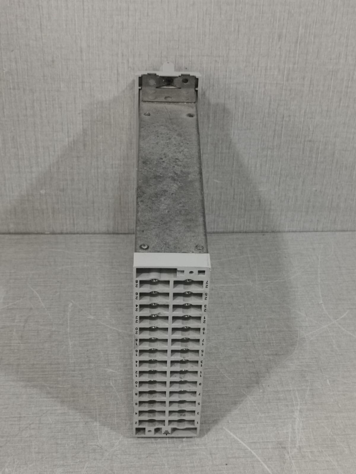 Siemens 2993H100 SIEMENS REYROLLE 2RMLG02 TEST BLOCK 2993H100 63 D 8