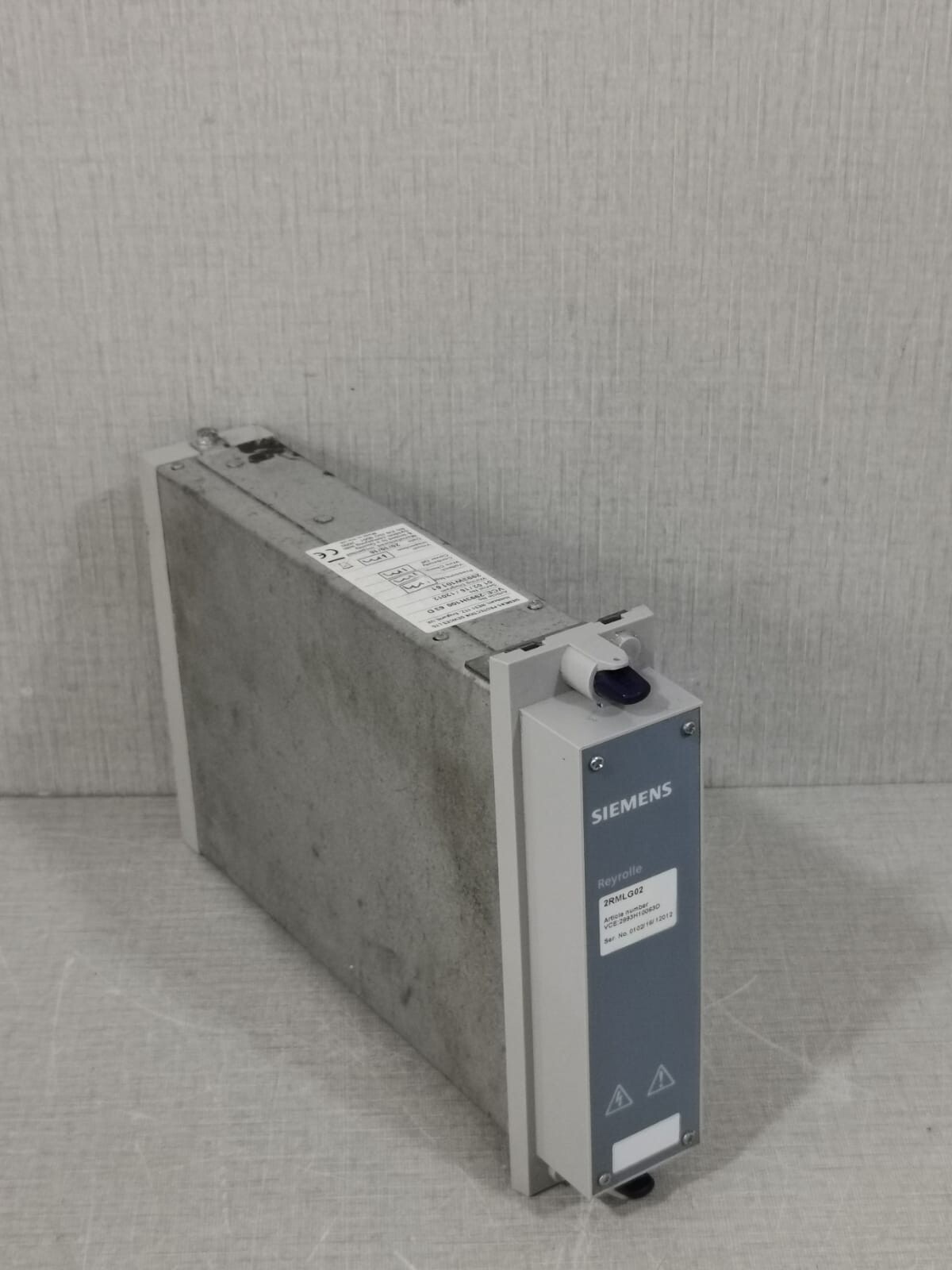 Siemens 2993H100 SIEMENS REYROLLE 2RMLG02 TEST BLOCK 2993H100 63 D 10