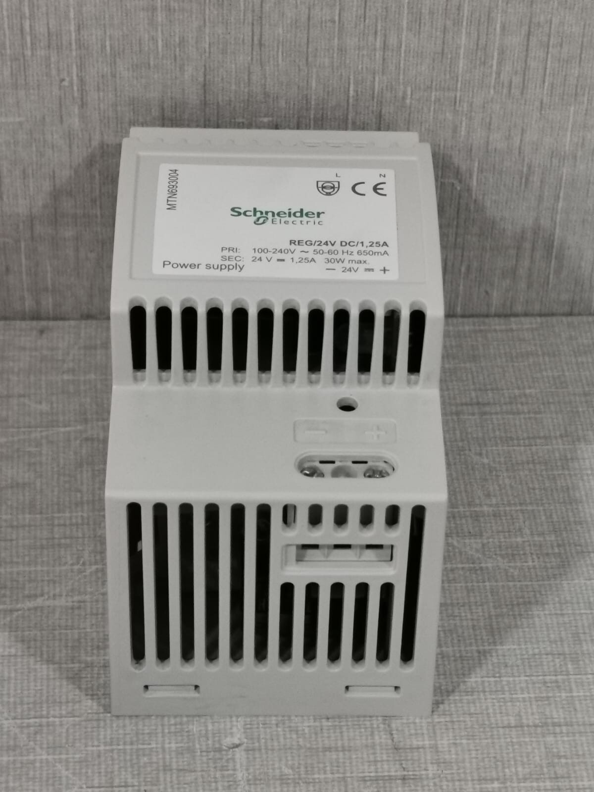 Schneider Electric MTN693004 SCHNEIDER ELECTRIC MTN693004 24VDC 1.25A POWER SUPPLY 6