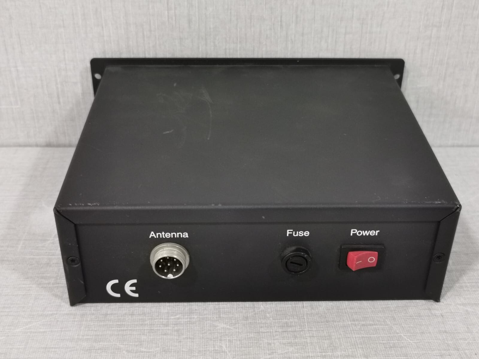 THRANE & THRANE / SAILOR TT-3057A THRANE & THRANE Sailor TT-3057A ANTENNA CONTROL UNIT 9