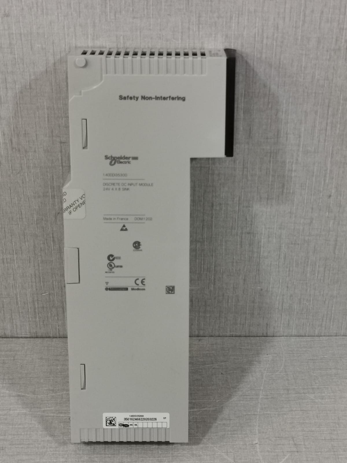 Schneider Electric 140DDI35300 SCHNEIDER ELECTRIC 140DDI35300 24V 4X8 SINK DISCRETE DC INPUT MODULE 8