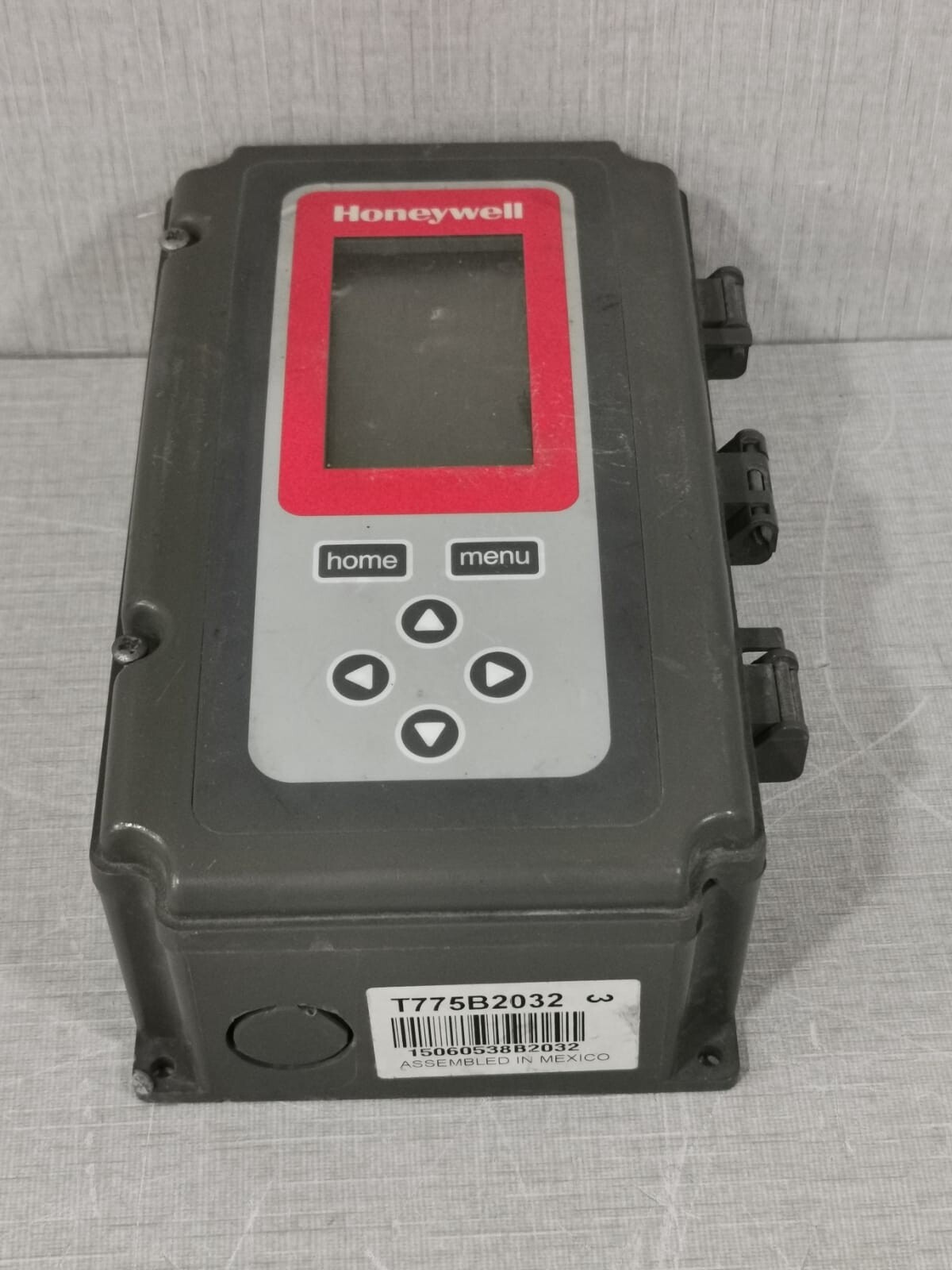 Honeywell T775B2032 Honeywell T775B2032 Electronic Remote Temperature Controller 3