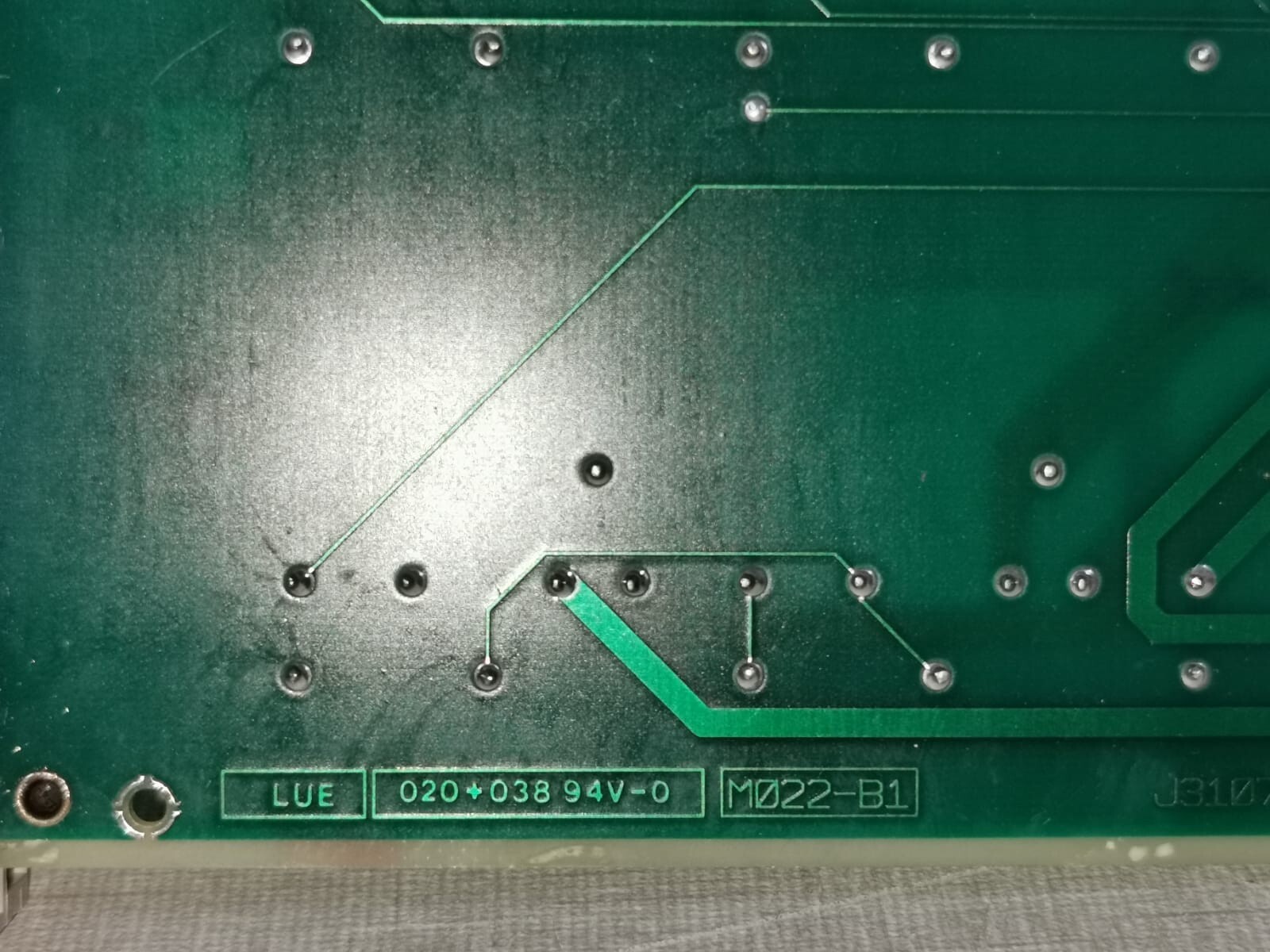 Siemens C1379-0B/G33928-V3215-L1 SIEMENS C1379-0B/G33928-V3215-L1 RELAY MODULE - WITH FHILTY BOX 7