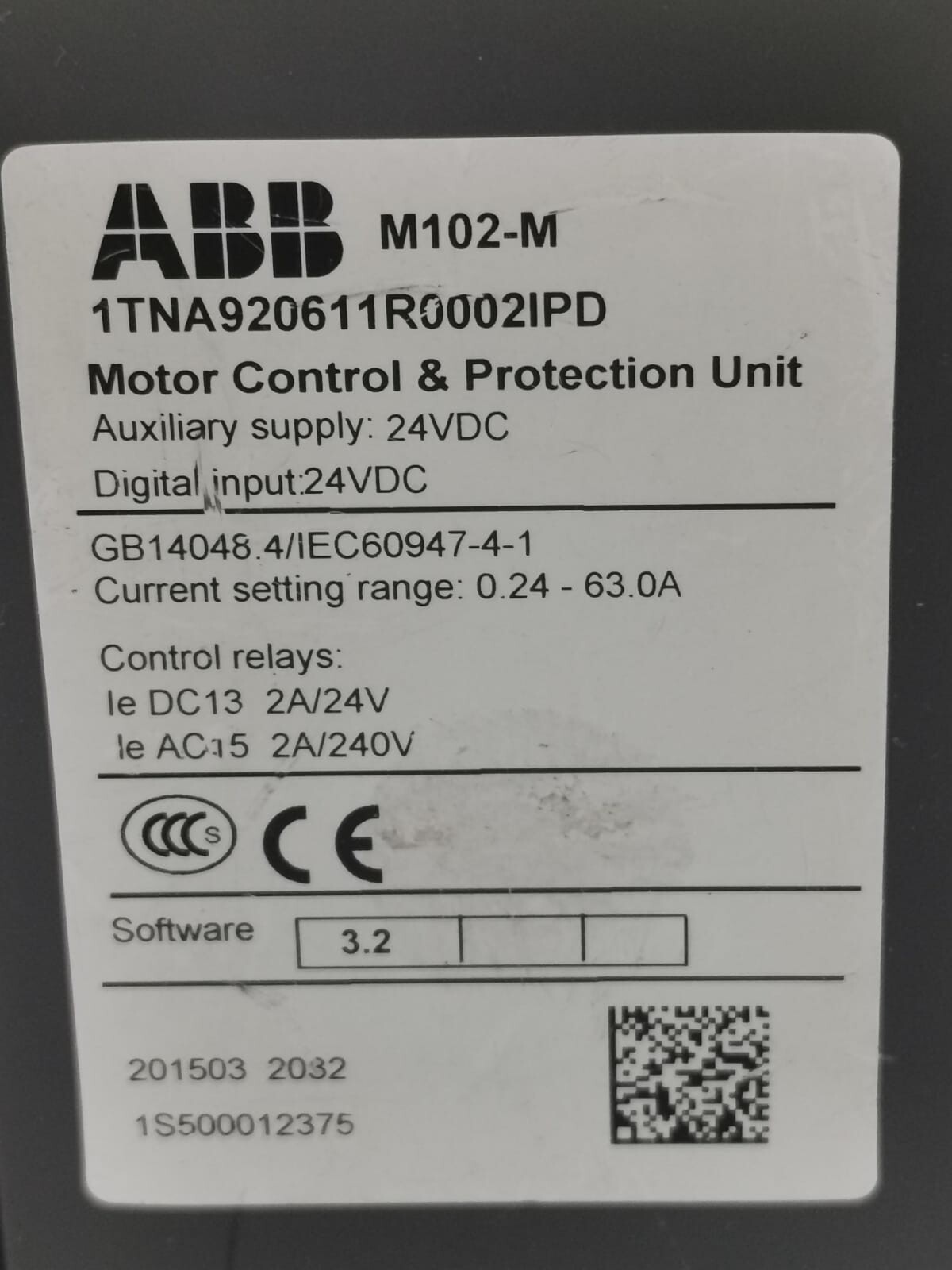 ABB M102-M ABB M102-M / 1TNA920611R0002IPD SOFTWARE 3.2 MOTOR CONTROL & PROTECTION UNIT 3