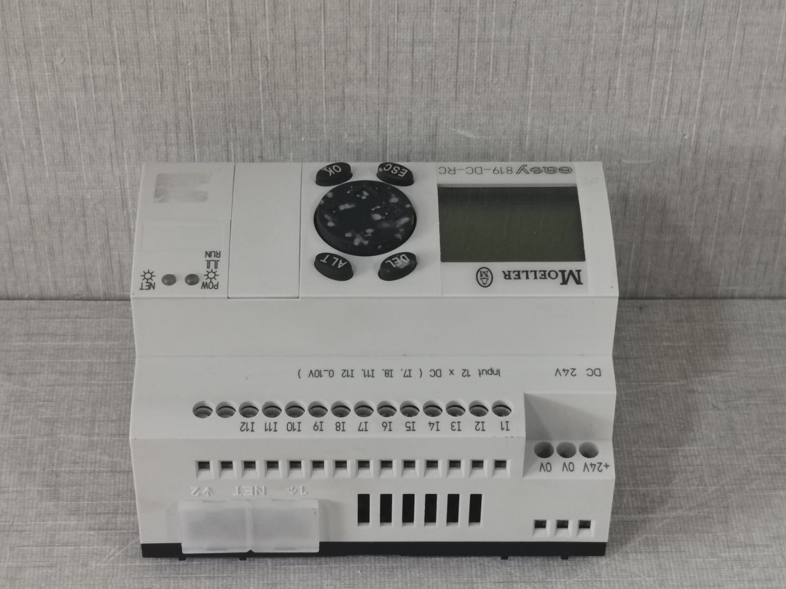 Eaton EASY-819 EATON MOELLER EASY 819-DC-RC PROGRAMMABLE RELAY 4
