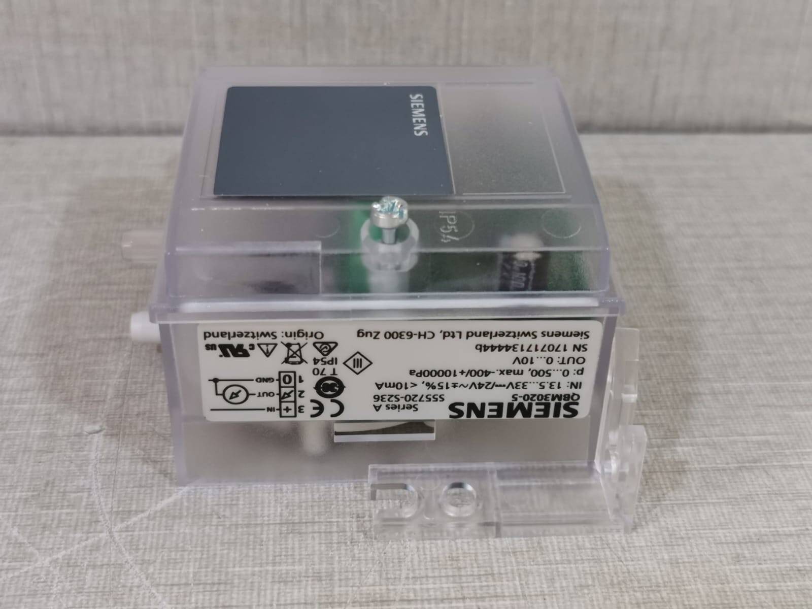 Siemens QBM3020-5 SIEMENS QBM3020-5 Ser. A Differential Pressure Sensor 10