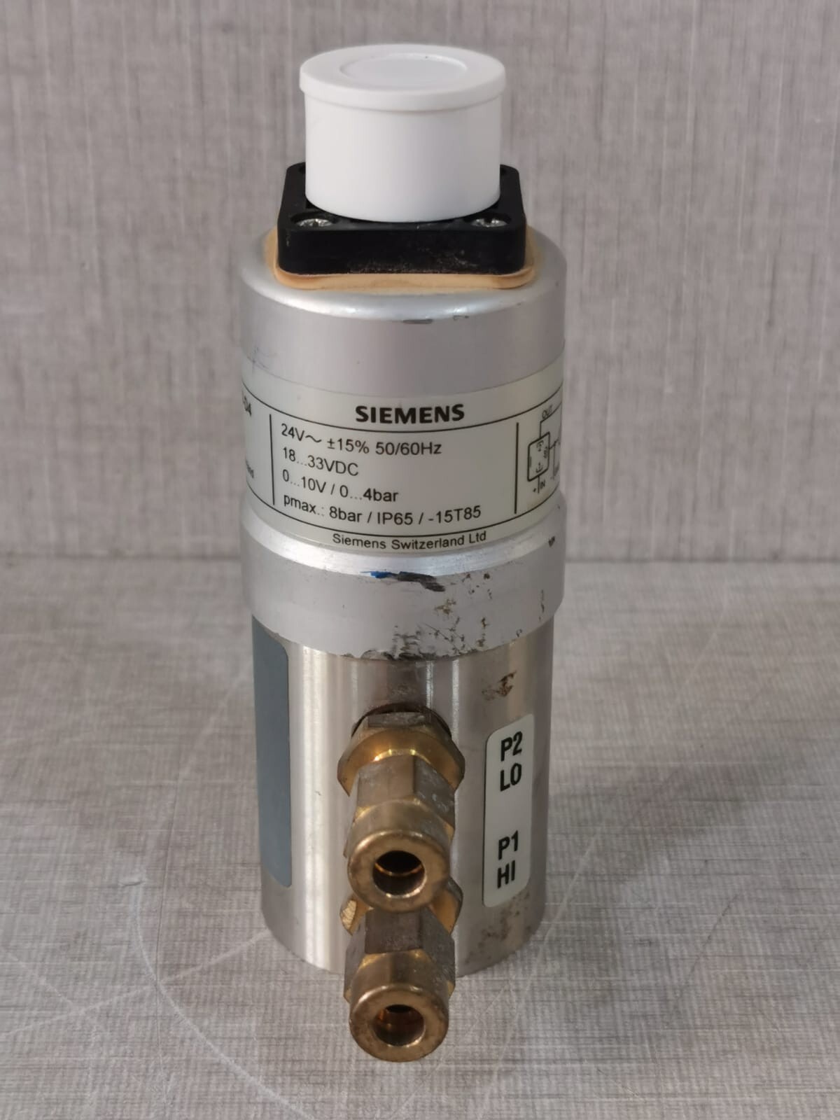 Siemens QBE3000-D4 Siemens QBE3000-D4 Differential Pressure Sensor 4