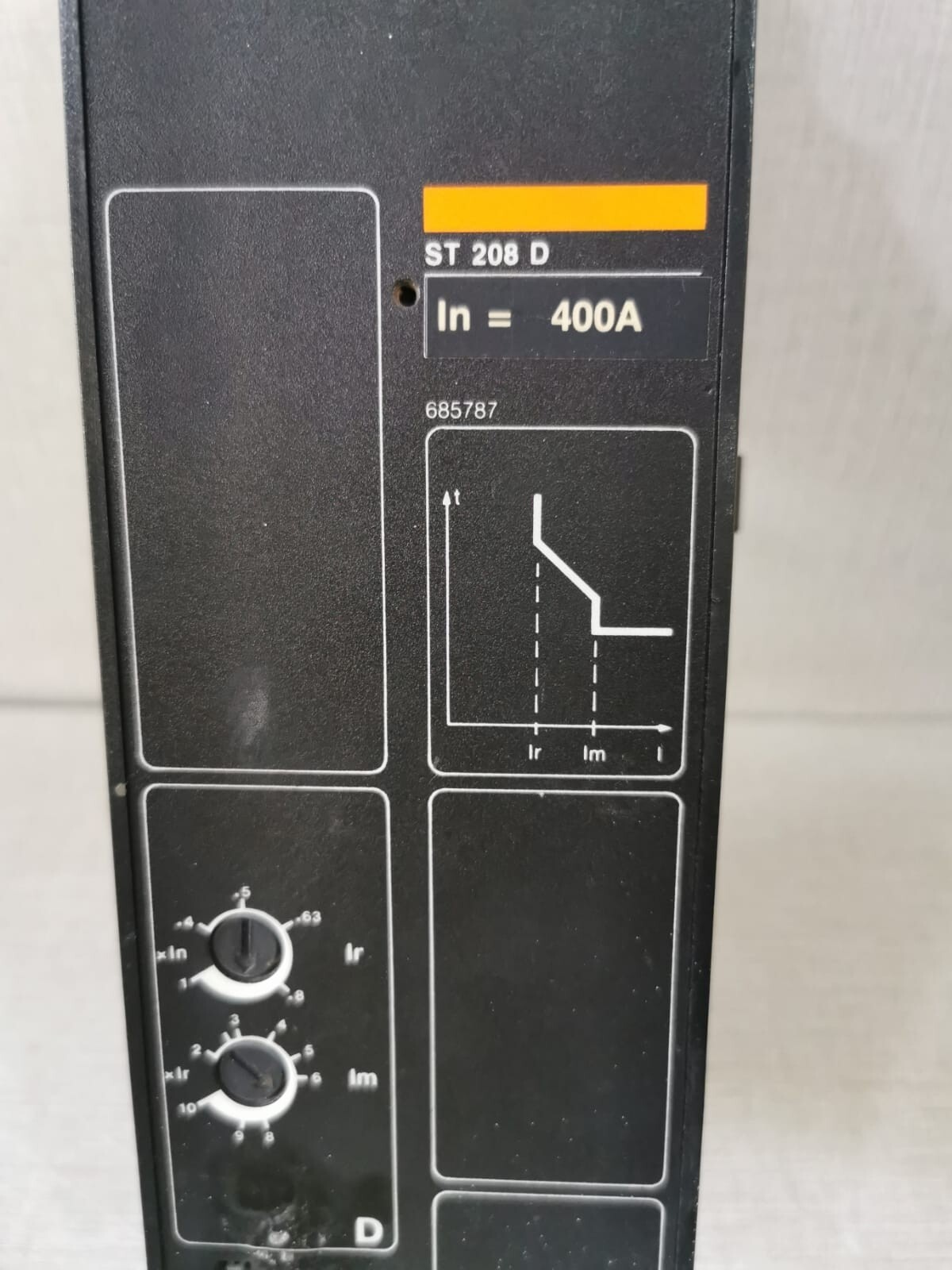 Merlin Gerin ST208D MERLIN GERIN ST208D ELECTRIC TRIP CONTROL CIRCUIT BREAKER ST 208 D IN=400A 2
