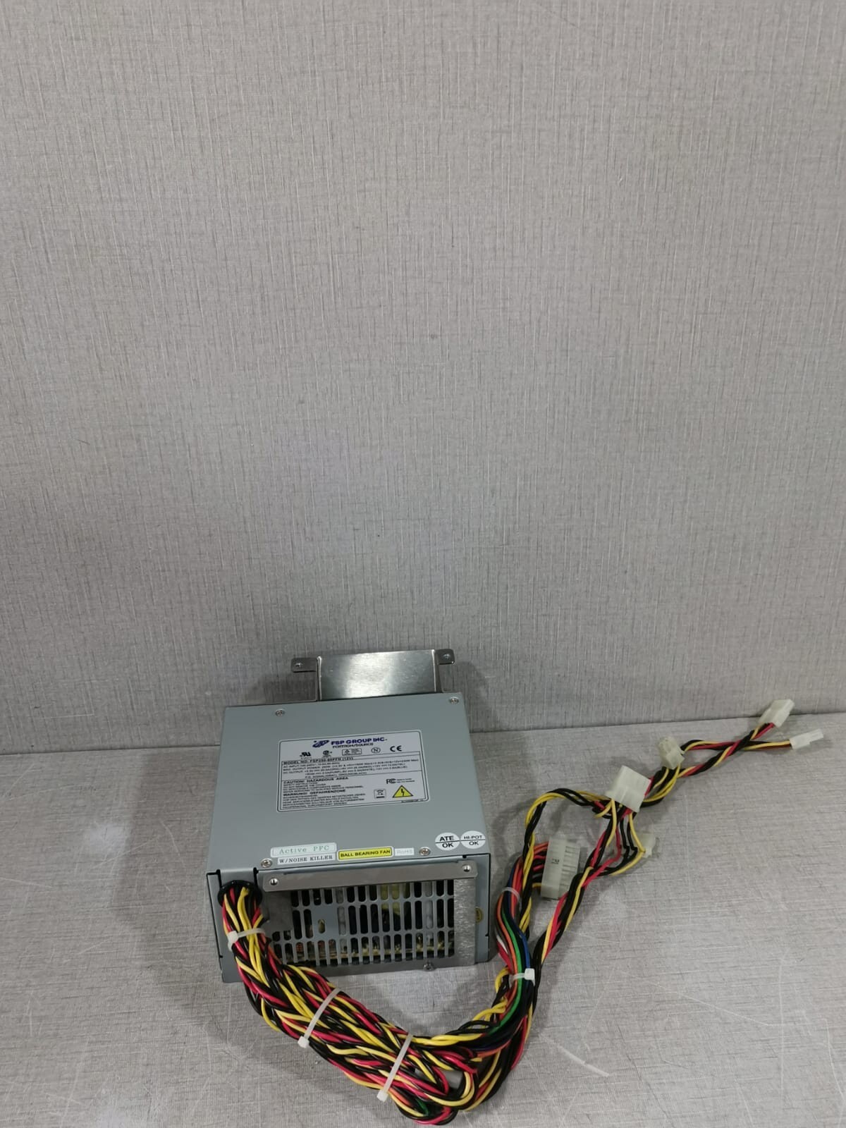 FSP FSP250-60PFN FSG GROUP FSP250-60PFN (12V) INDUSTRIAL CONTROL SWITCHING POWER SUPPLY 100-240V 2