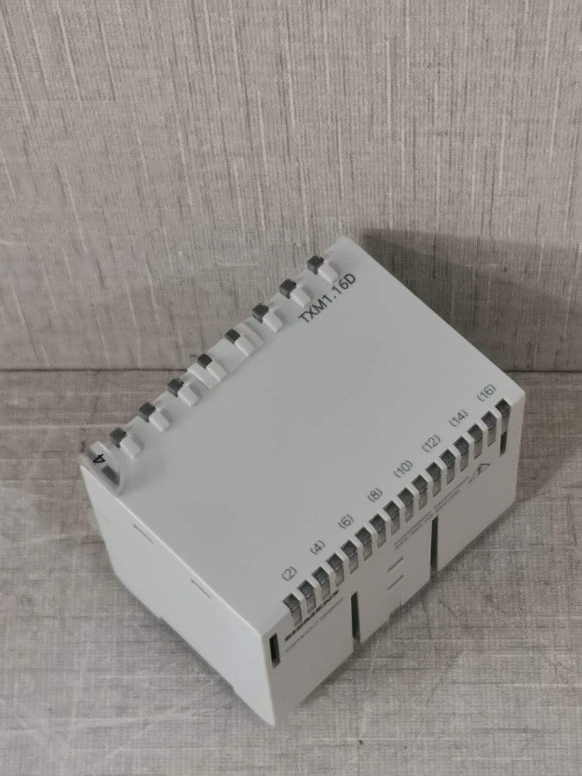 Siemens TXM1.16D SIEMENS TXM1.16D DIGITAL INPUT MODULE - WITHOUT BASE 9