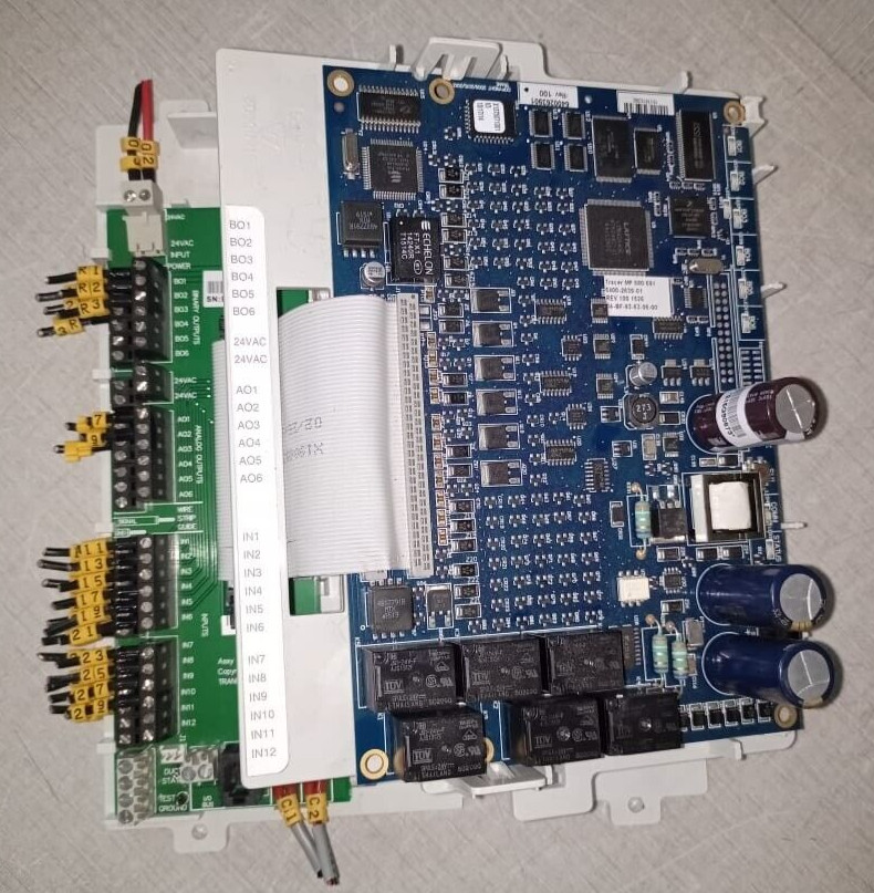Trane 6400-2639-01 & 50100886 Trane 6400-2639-01 REV 100 1526 & TRANE 50100886 Rev G Circuit board 5