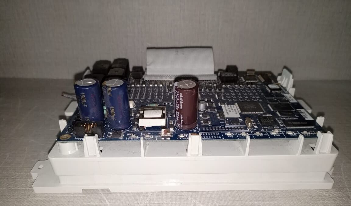 Trane 6400-2639-01 & 50100886 Trane 6400-2639-01 REV 100 1526 & TRANE 50100886 Rev G Circuit board 7