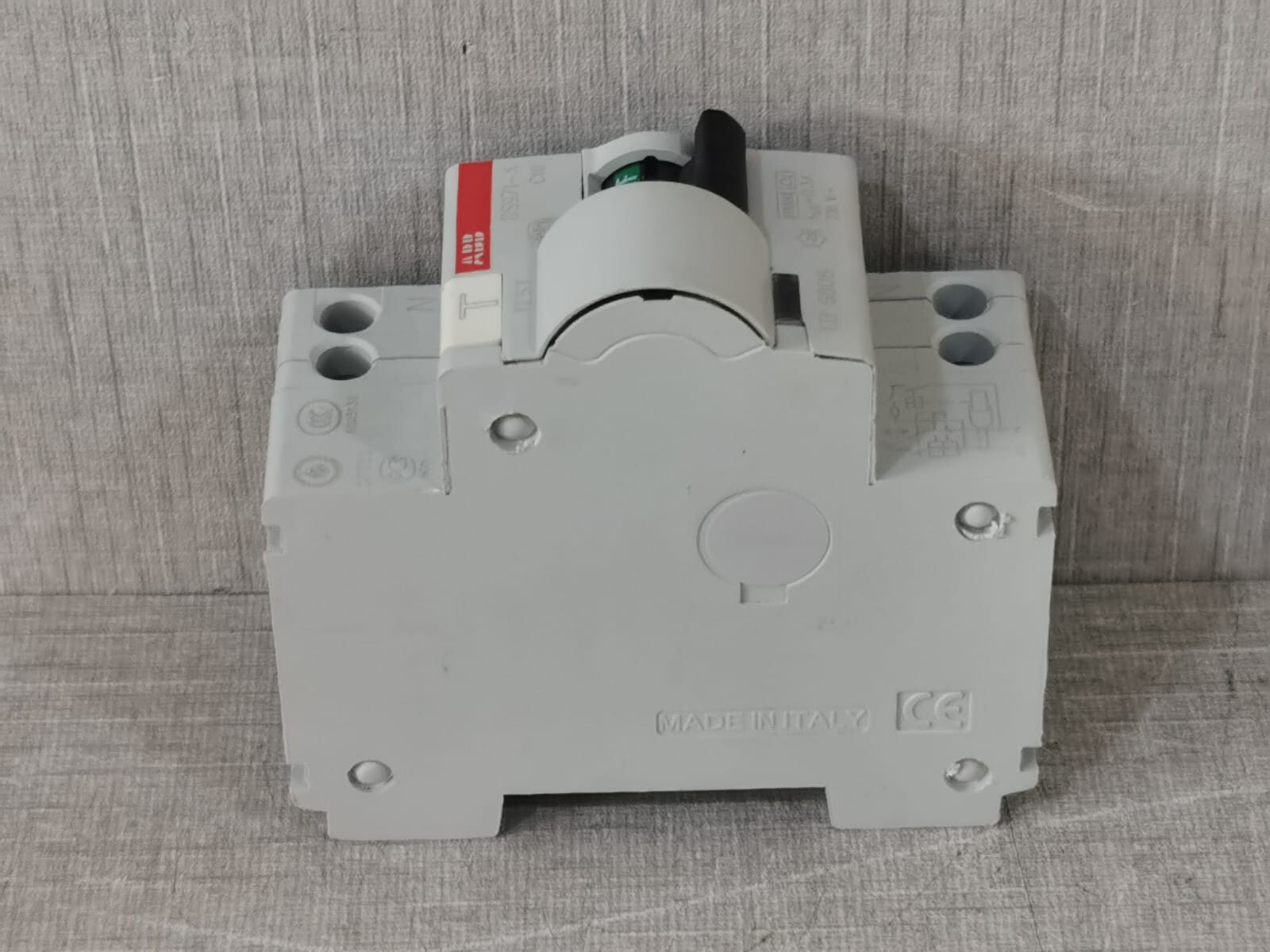 ABB DS971-A ABB DS971-A C10 RESIDUAL CURRENT DEVICES 7
