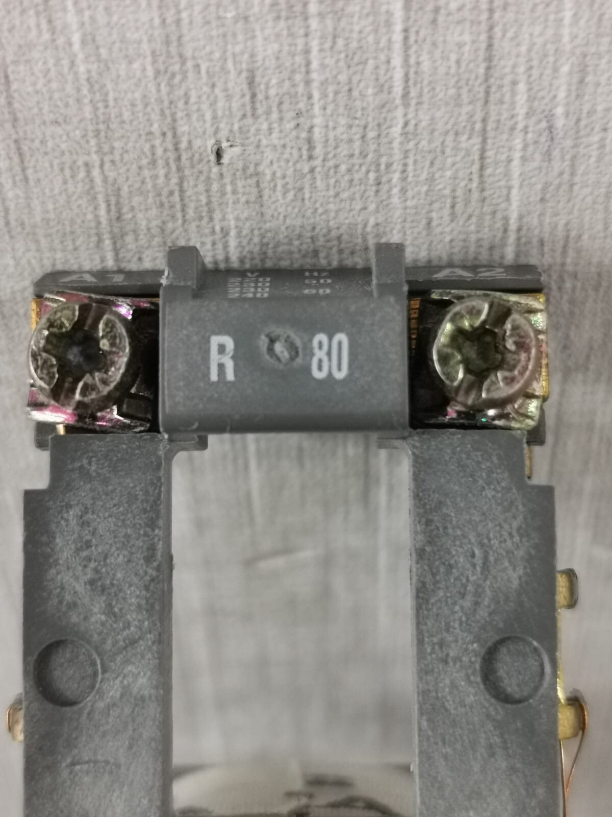 ABB 1SBN153510R8106 ABB 1SBN153510R8106 ZA75-80 230-240V 60Hz REPLACEMENT COIL 8