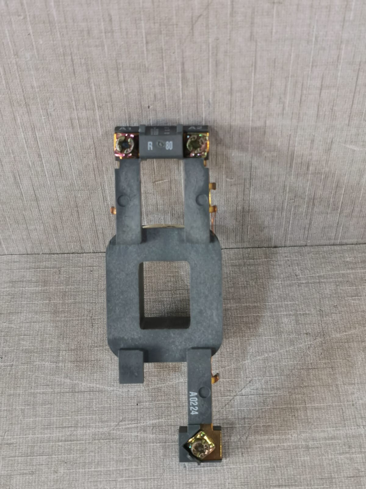 ABB 1SBN153510R8106 ABB 1SBN153510R8106 ZA75-80 230-240V 60Hz REPLACEMENT COIL 9