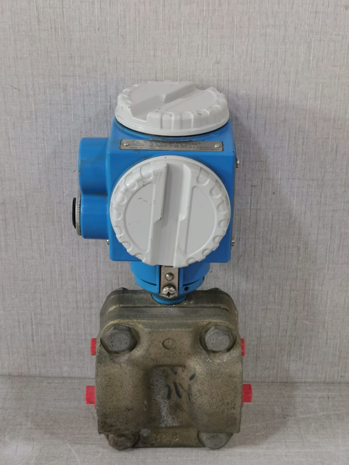 ENDRESS+HAUSER PMD230-WH3H9ED1B DELTABAR PRESSURE TRANSMITTER