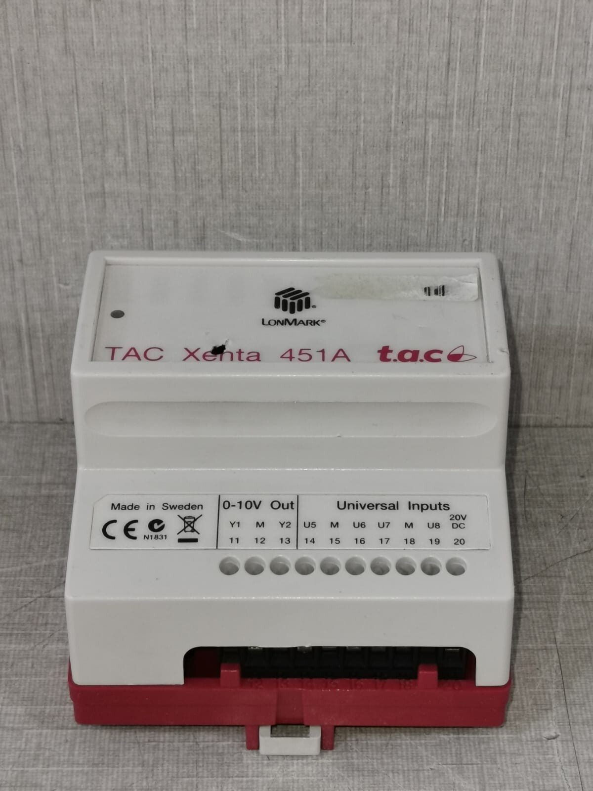 LONMARK 007302850 LONMARK TAC XENTA 451A UNIVERSAL I/OUTPUT MODULE 007302850-W/ DAMAGED 6