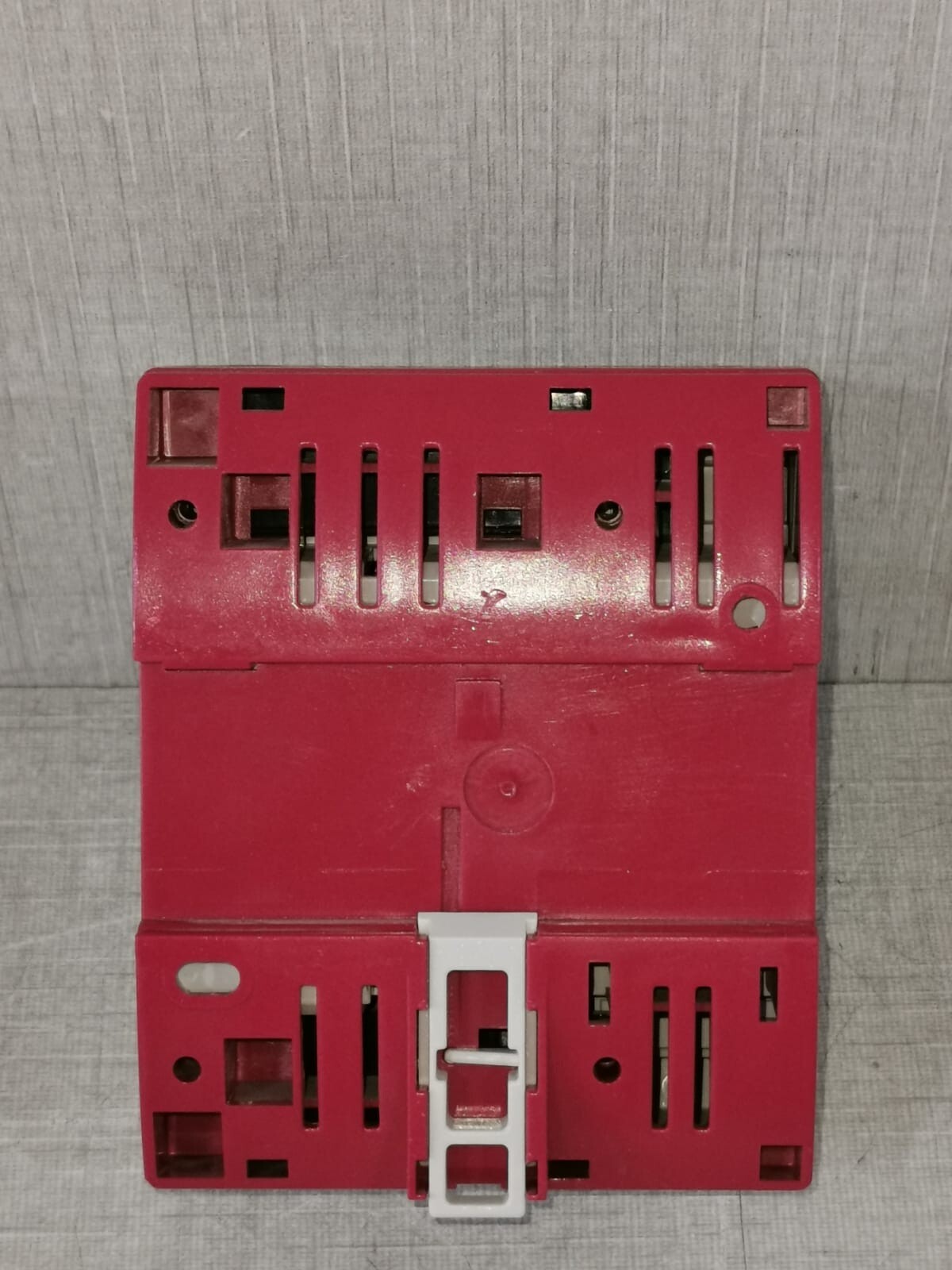 LONMARK 007302850 LONMARK TAC XENTA 451A UNIVERSAL I/OUTPUT MODULE 007302850-W/ DAMAGED 9
