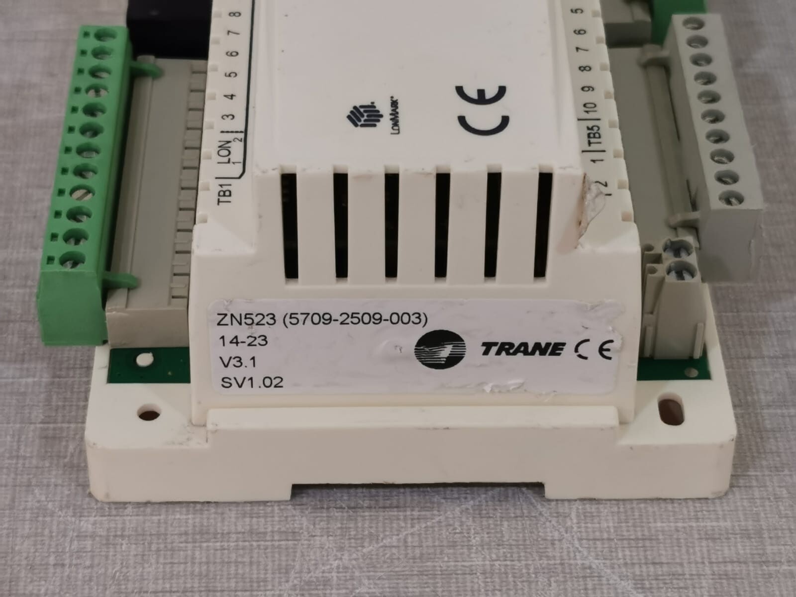 TRANE / LonMark 5709-2509-003 TRANE TRACER ZN523 Zone Controller 5709-2509-003 by LonMark V3.1/SV1.02 4