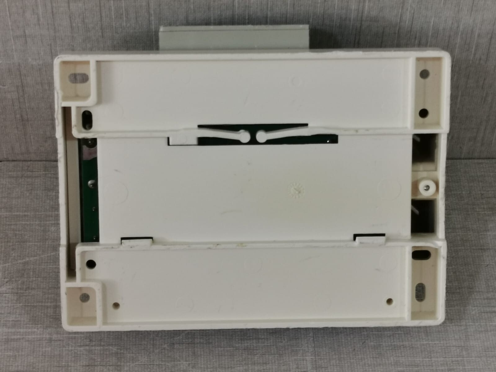 TRANE / LonMark 5709-2509-003 TRANE TRACER ZN523 Zone Controller 5709-2509-003 by LonMark V3.0/SV1.02 10