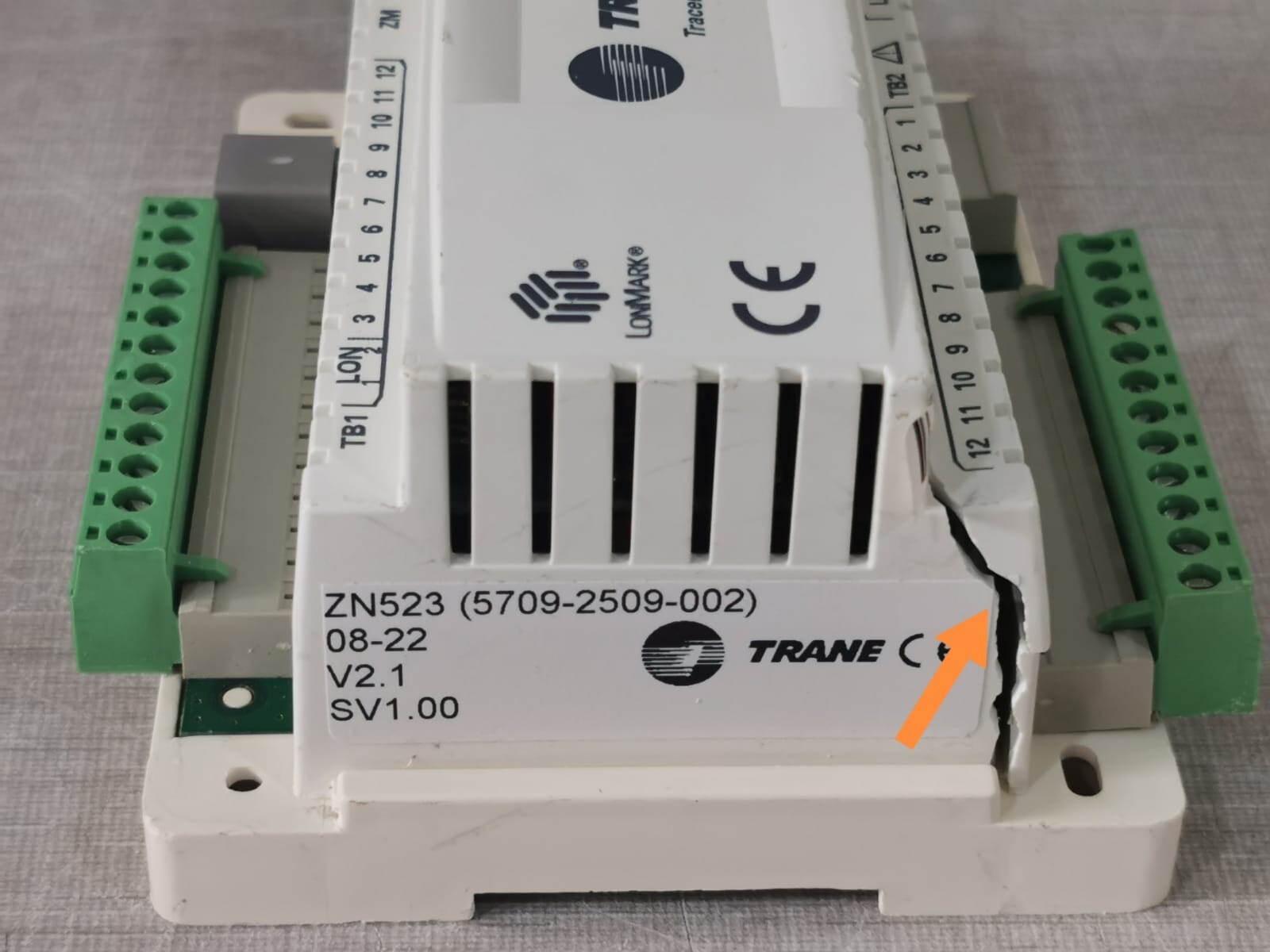 TRANE / LonMark 5709-2509-002 TRANE TRACER ZN523 Zone Controller 5709-2509-002 by LonMark V2.1/SV1.00 6