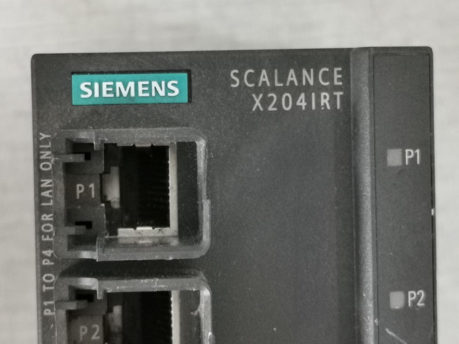 Siemens 6GK5204-0BA00-2BA3 Siemens SCALANCE X204IRT / 6GK5204-0BA00-2BA3 Simatic Ethernet Switch 2
