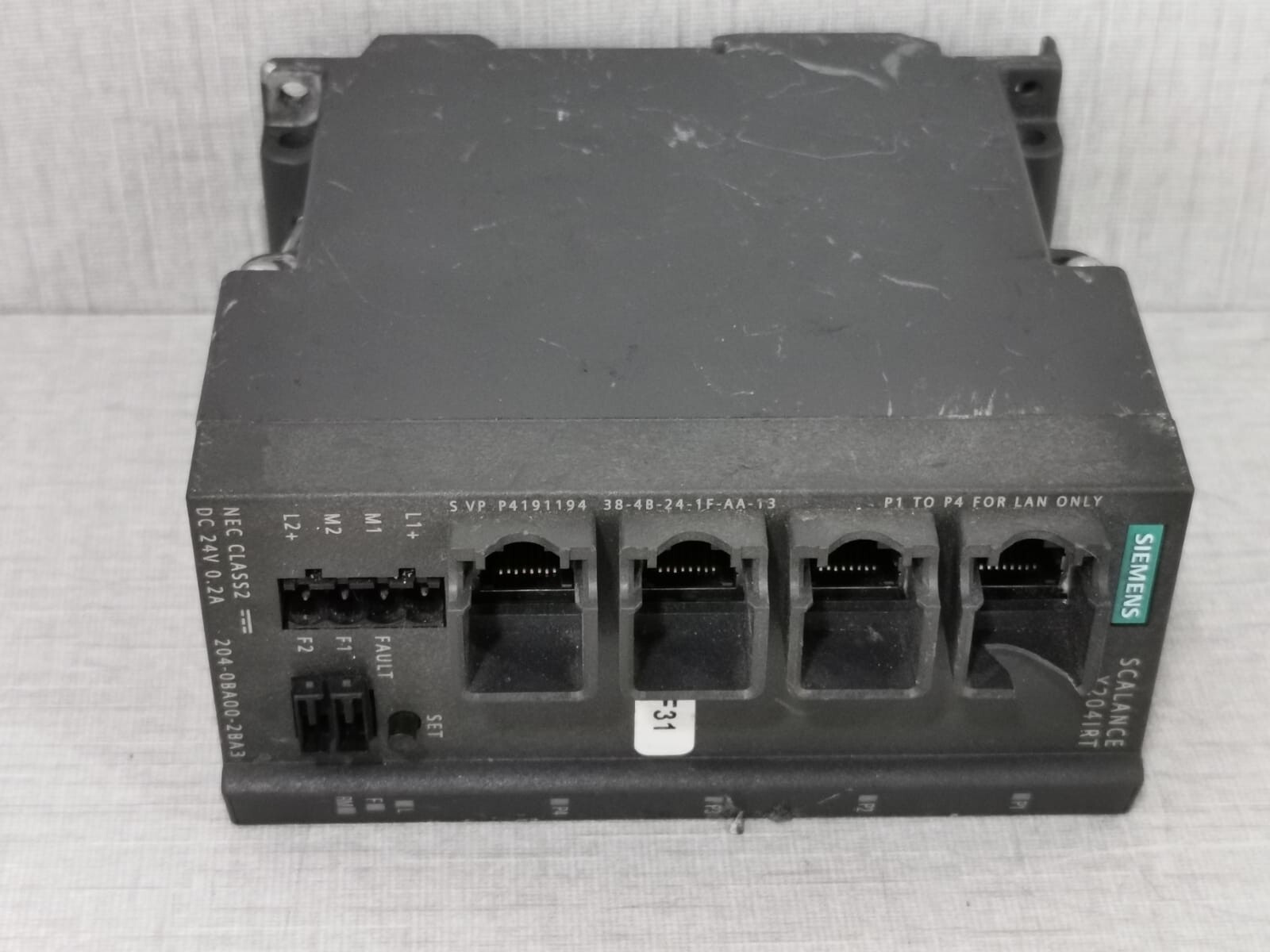 Siemens 6GK5204-0BA00-2BA3 Siemens SCALANCE X204IRT / 6GK5204-0BA00-2BA3 Simatic Ethernet Switch 9