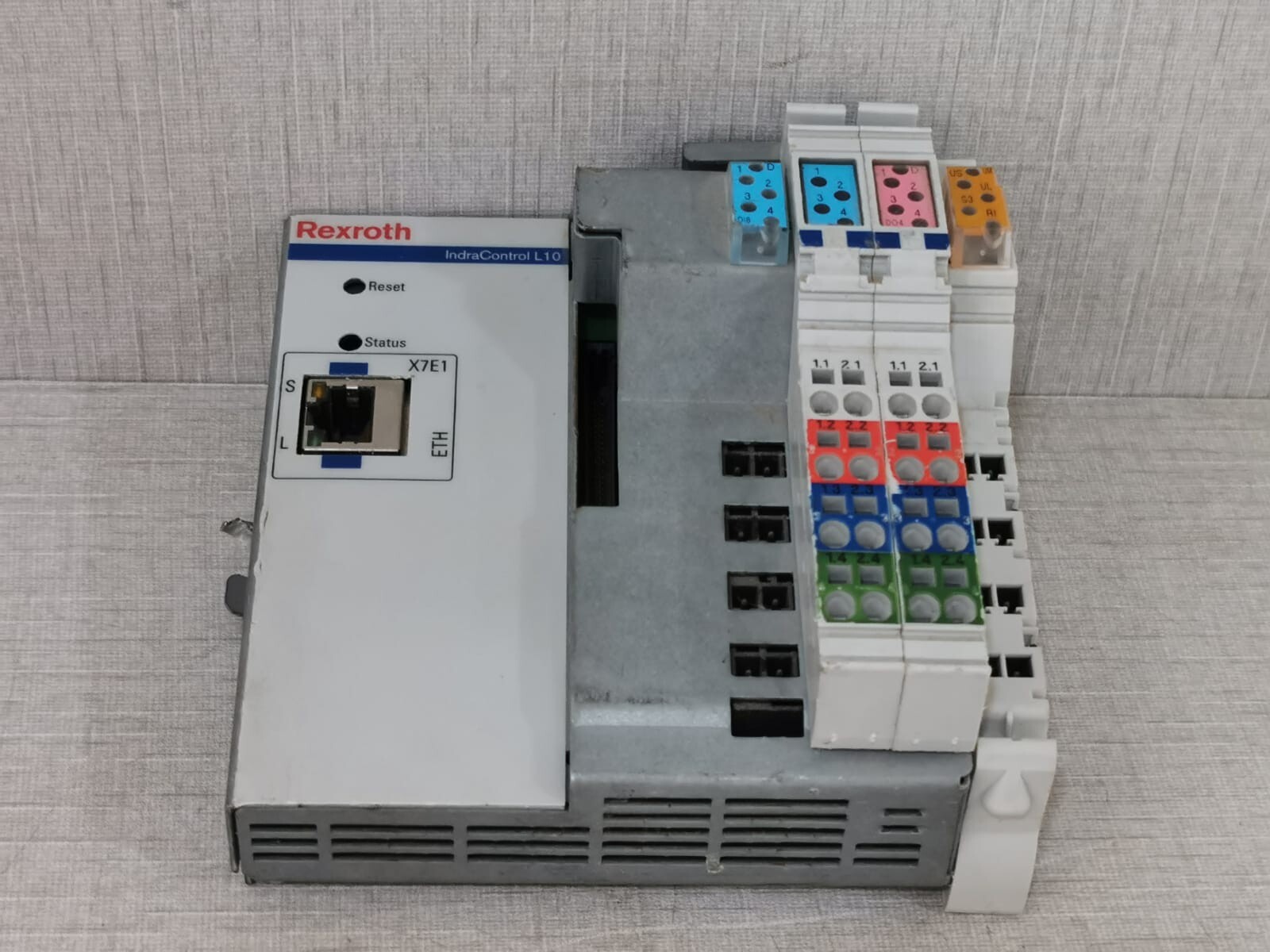 Rexroth R911170722-304 Rexroth CML10.1-NN-210-NB-NNNN-NW IndraControl L10 R911170722-304 6