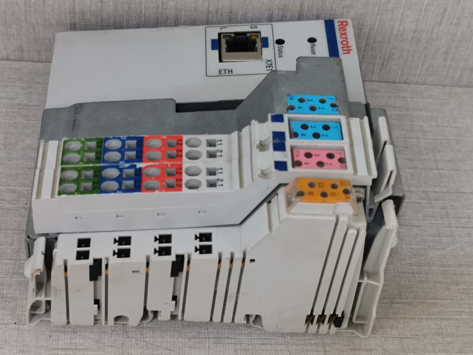 Rexroth R911170722-304 Rexroth CML10.1-NN-210-NB-NNNN-NW IndraControl L10 R911170722-304 7