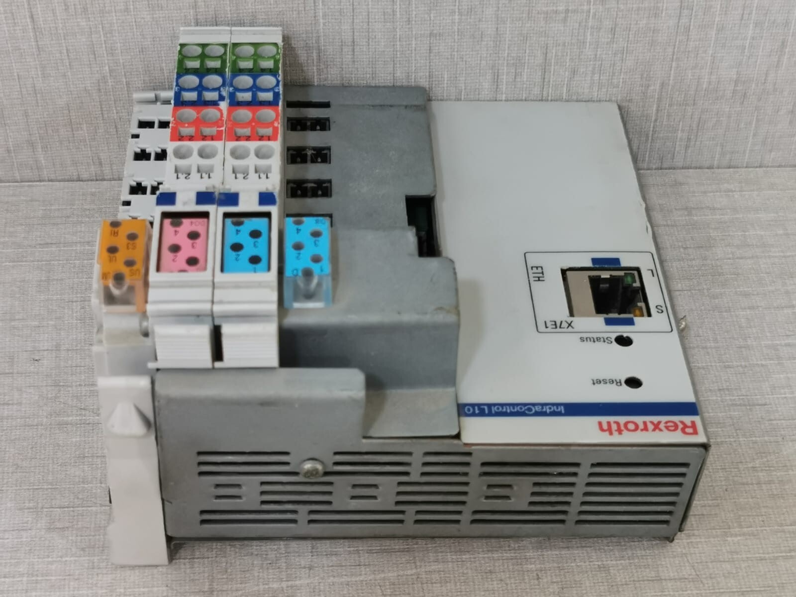 Rexroth R911170722-304 Rexroth CML10.1-NN-210-NB-NNNN-NW IndraControl L10 R911170722-304 8