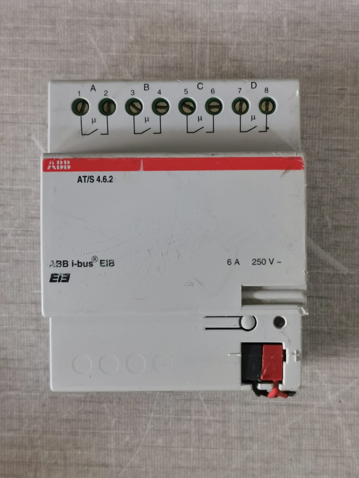 ABB GHQ6310033R0111 GHQ6310033R0111 ABB i-bus AT/S 4.6.2 Switch Actuator 3