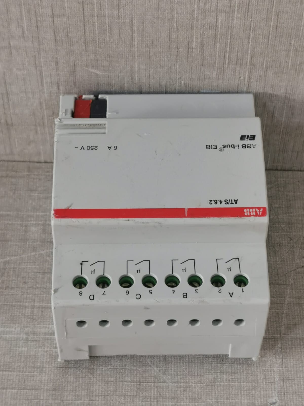 ABB GHQ6310033R0111 GHQ6310033R0111 ABB i-bus AT/S 4.6.2 Switch Actuator 5